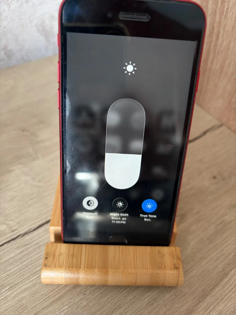 iPhone SE 2020 - миниатюра 4