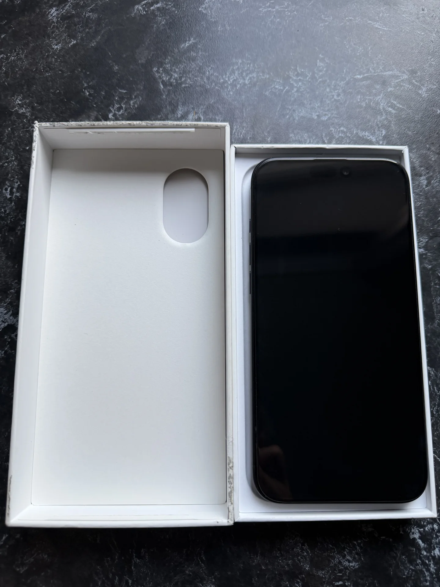 iphone 16 plus - миниатюра 4