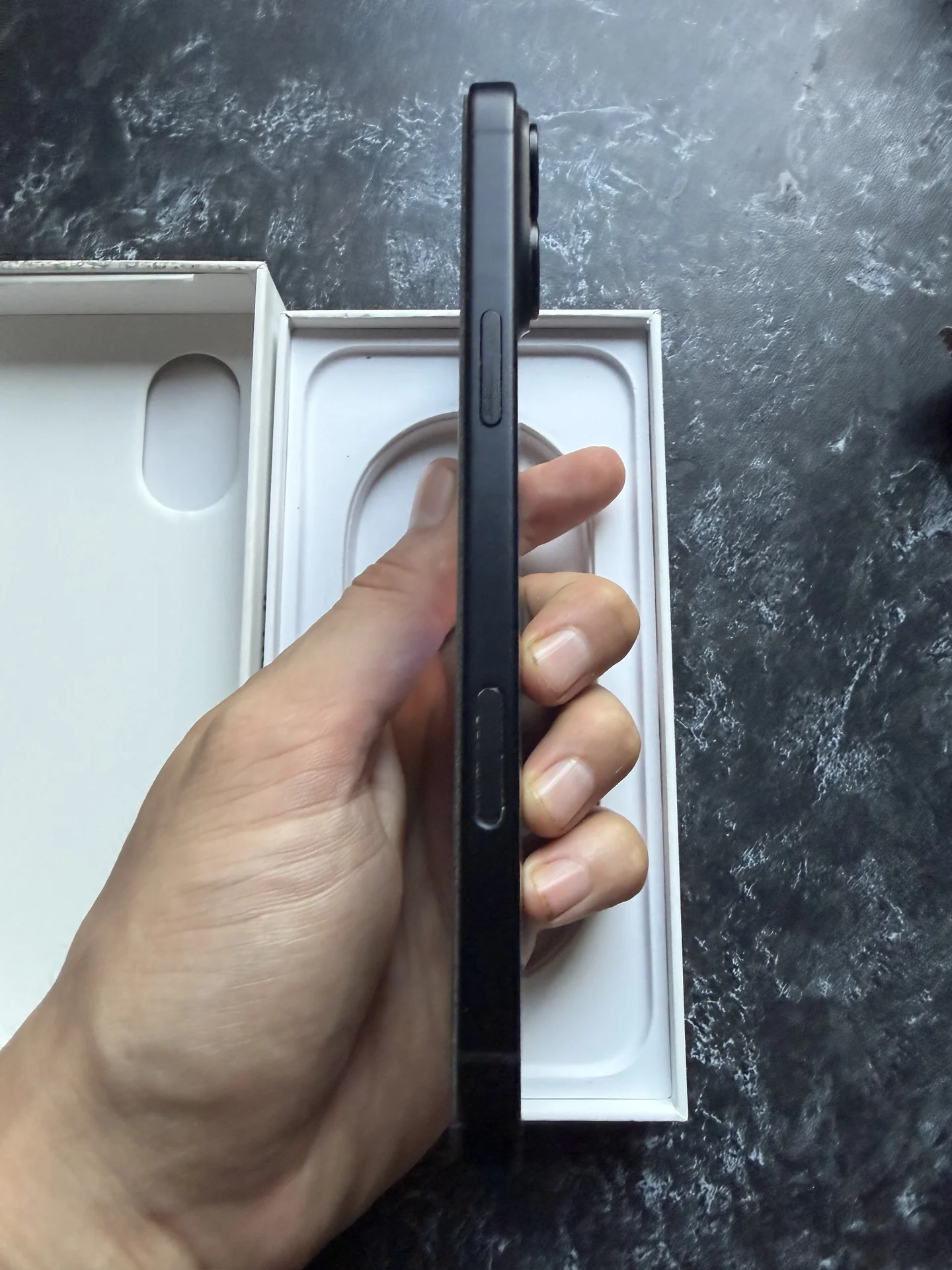 iphone 16 plus - миниатюра 5