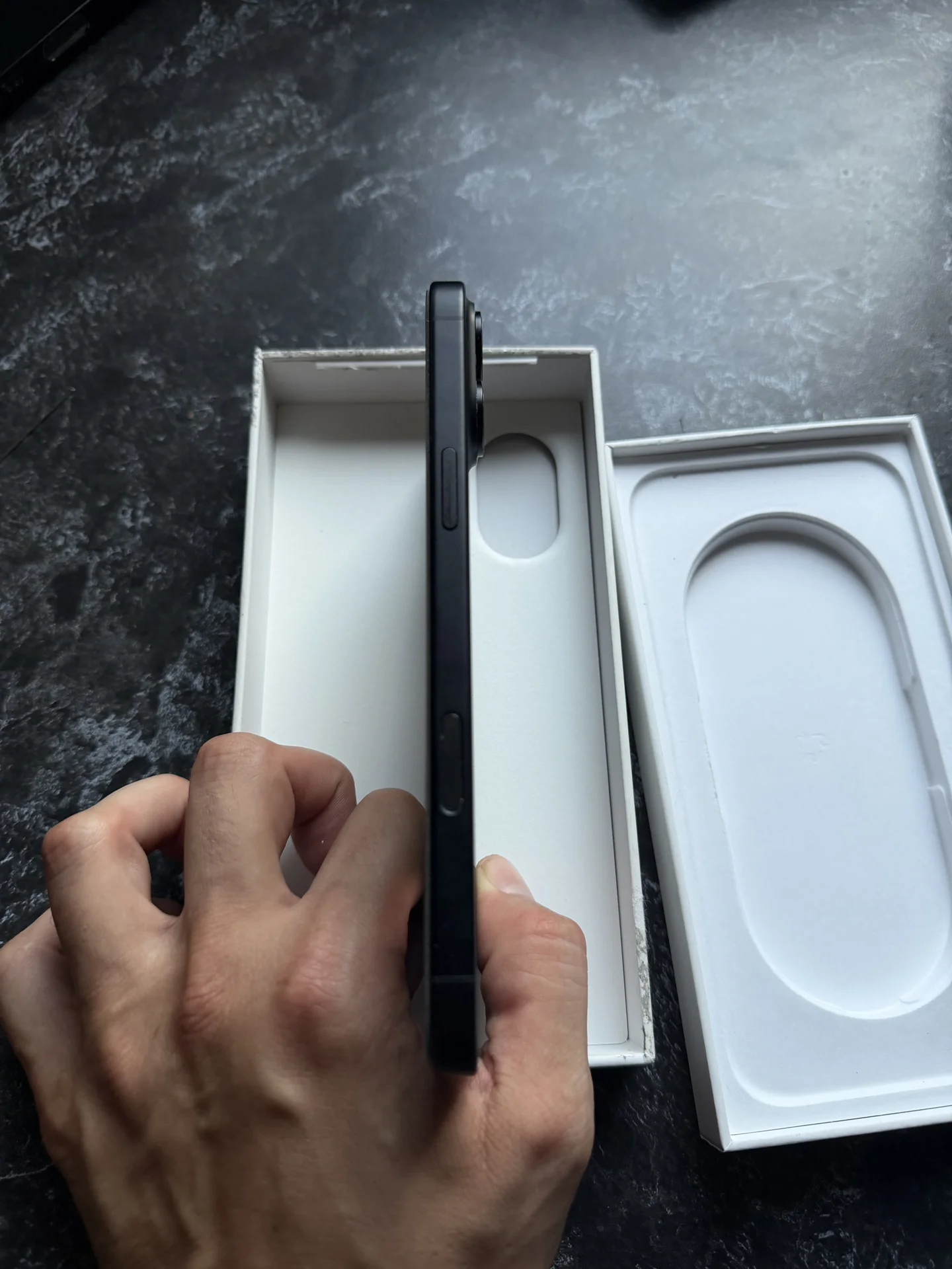 iphone 16 plus - миниатюра 7