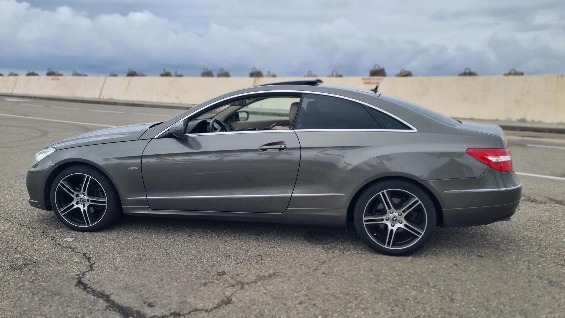 продаю Mercedes E Cupe - миниатюра 6
