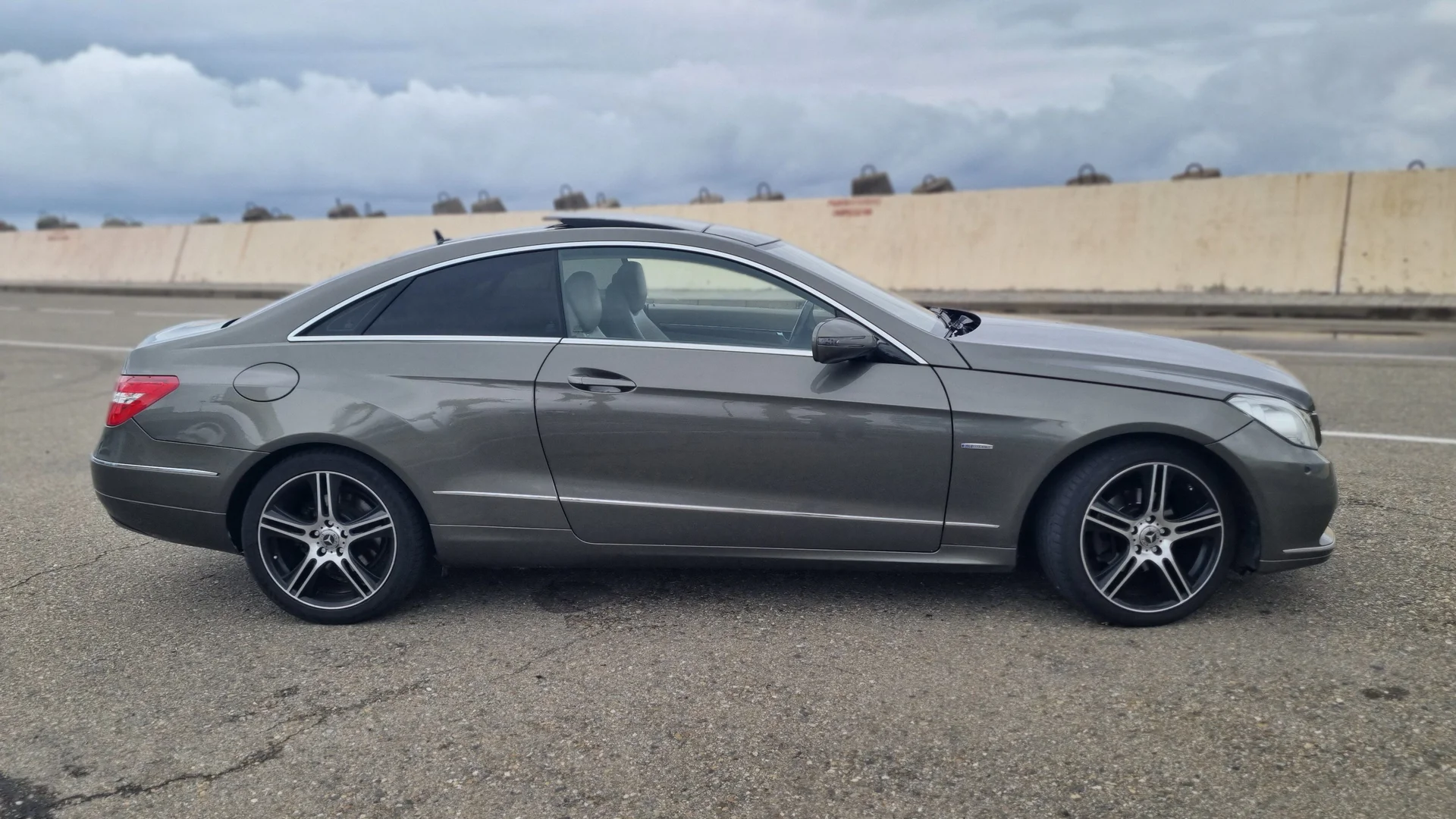 продаю Mercedes E Cupe - миниатюра 7