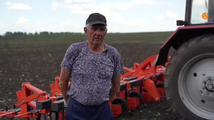 Культиватор пропашной "Барс" 8-и рядный - видео 2