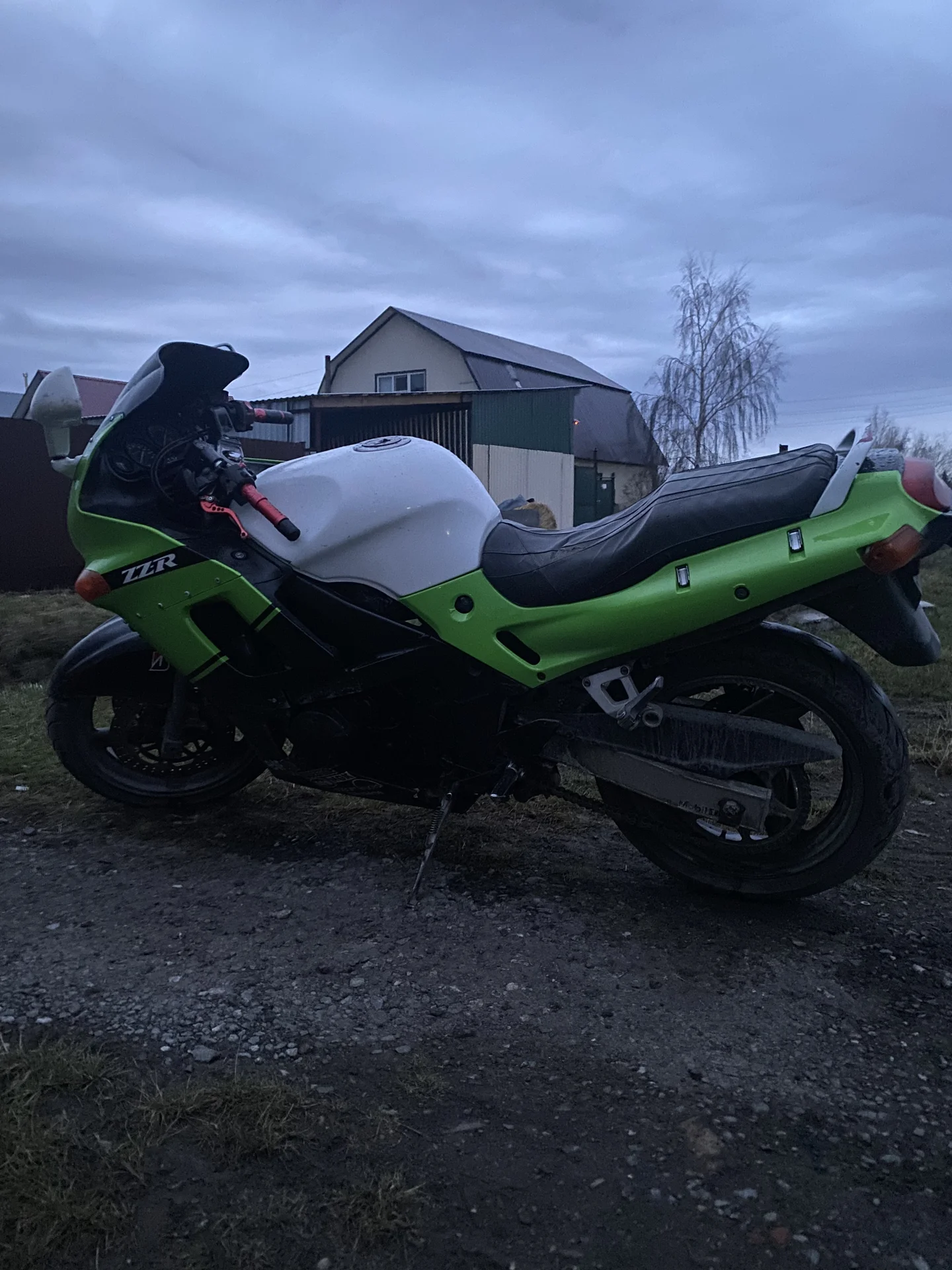 zzr400-2 - миниатюра 3