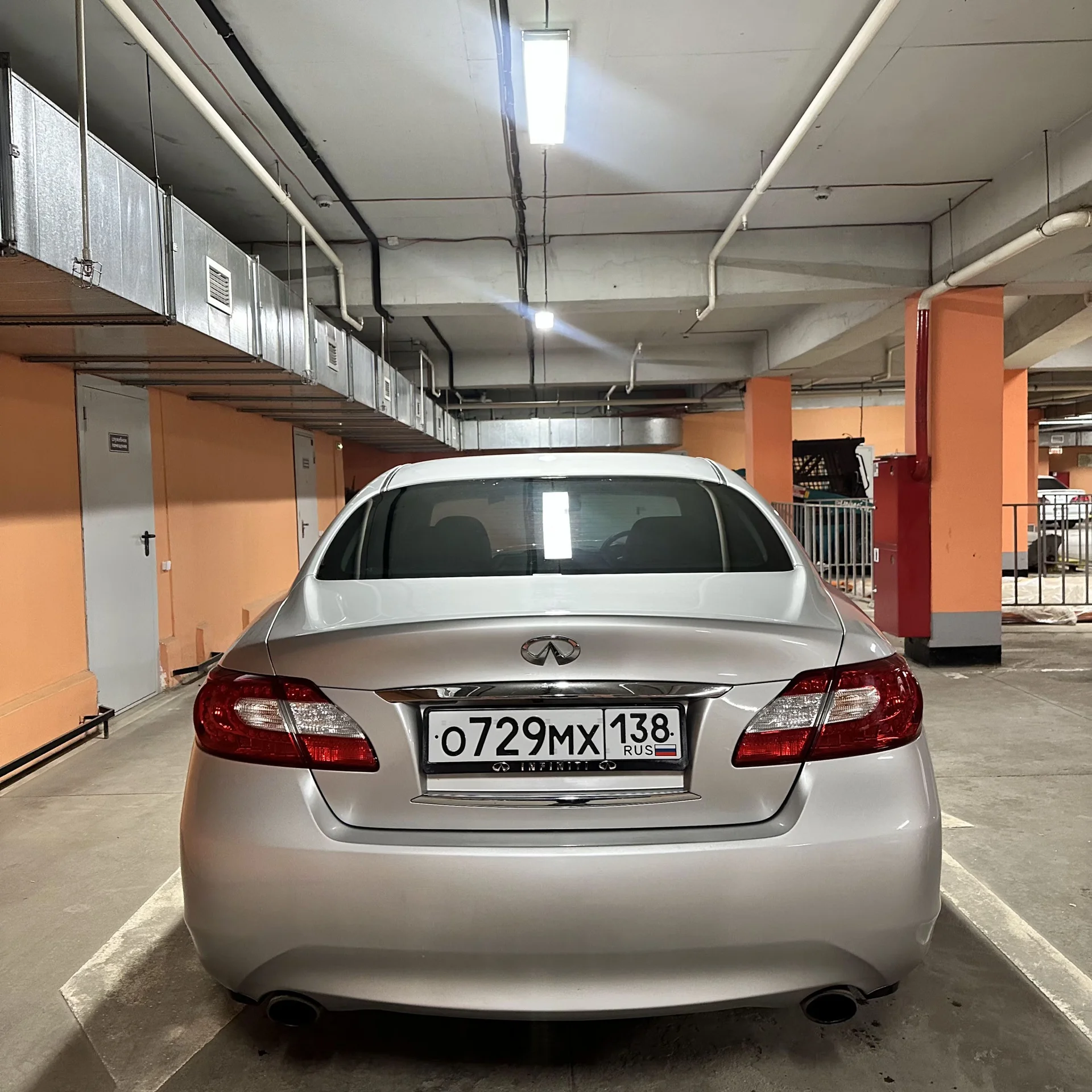 Nissan fuga 2010 - миниатюра 7