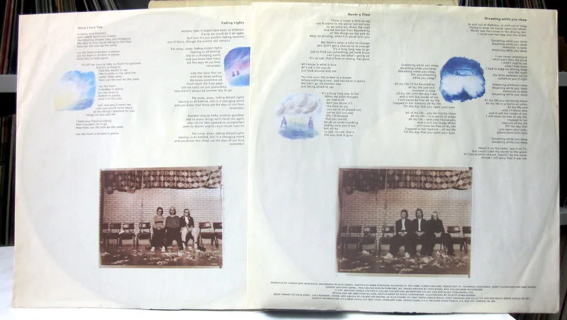 Genesis	We Can't Dance(2 LP)	1991(1st press)		UK - миниатюра 3