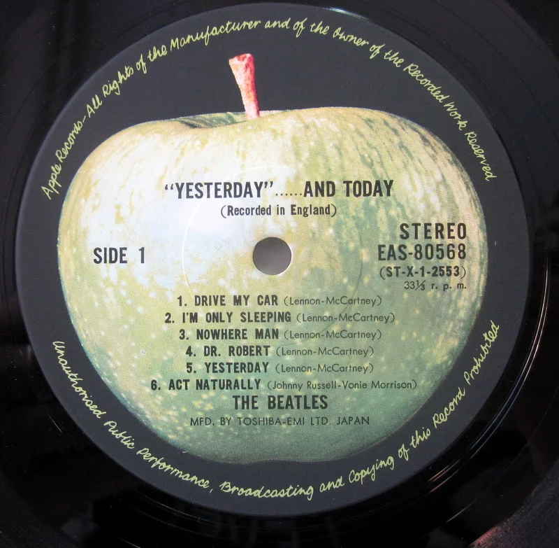 Beatles, The Yesterday And Today 1966(Re 1976) Apple Japan - миниатюра 5