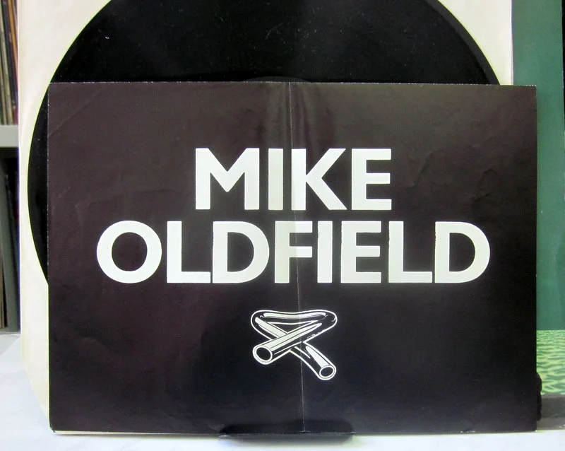 Oldfield, Mike Crises 1983 Germany mini poster - миниатюра 5