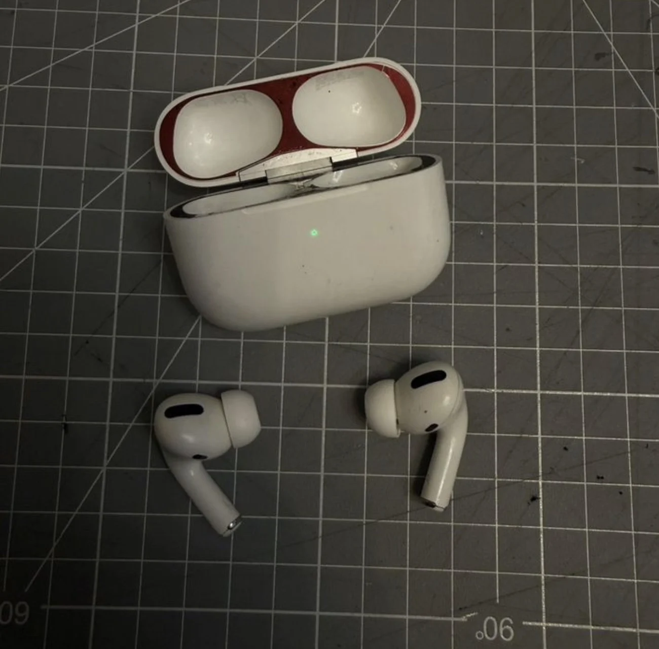 Airpods pro - изображение 1