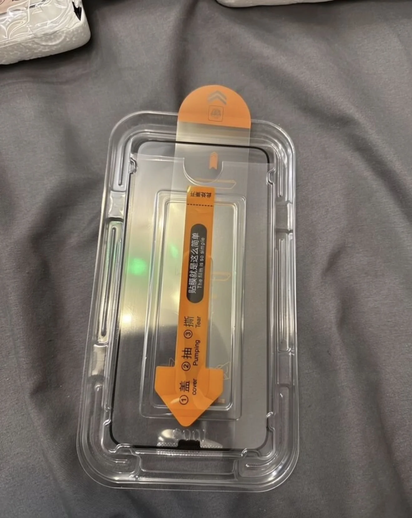 Защита стекла на iPhone 11 pro/11/XS/ 11 pro max