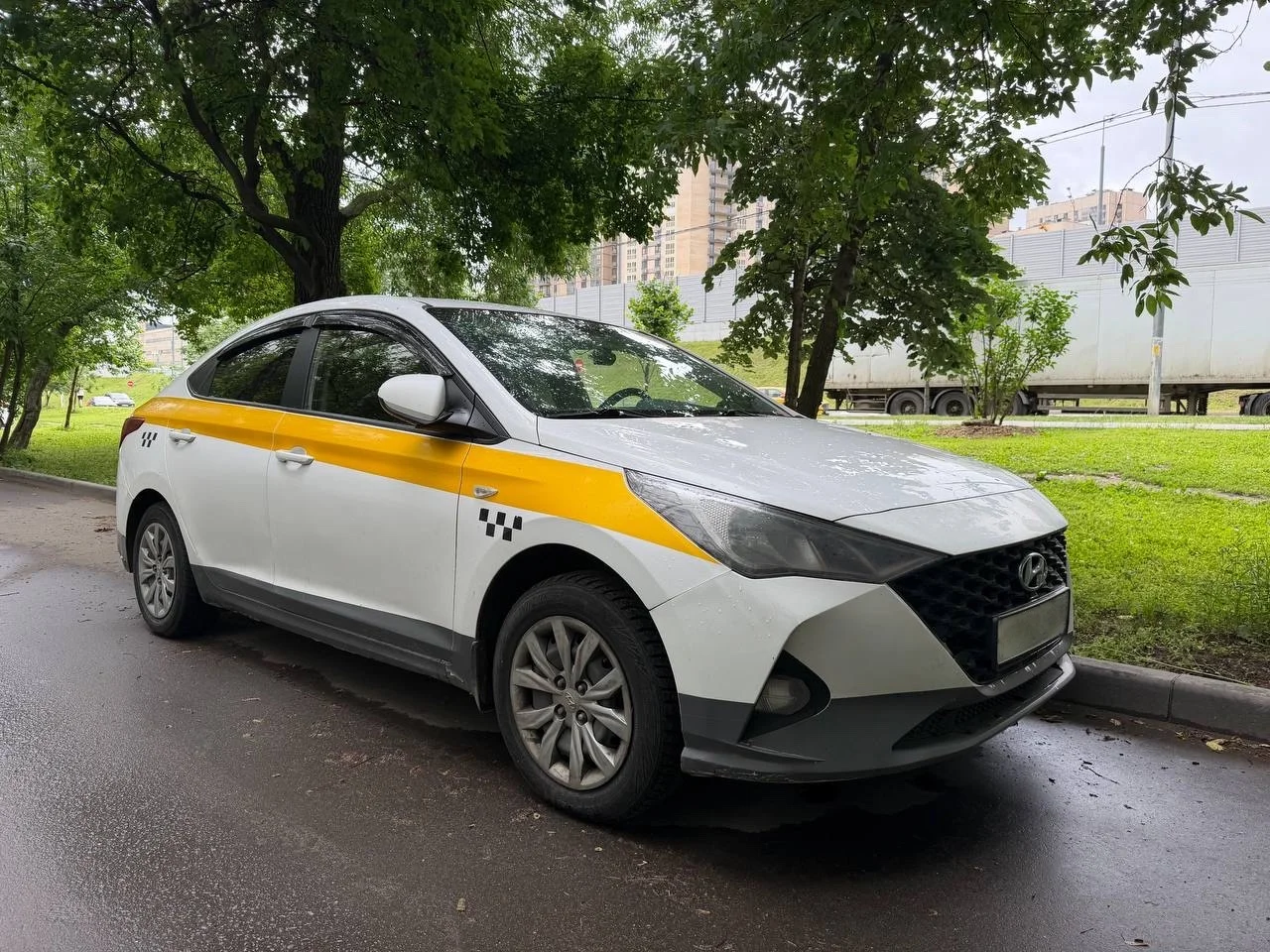 Аренда авто под такси - миниатюра 2