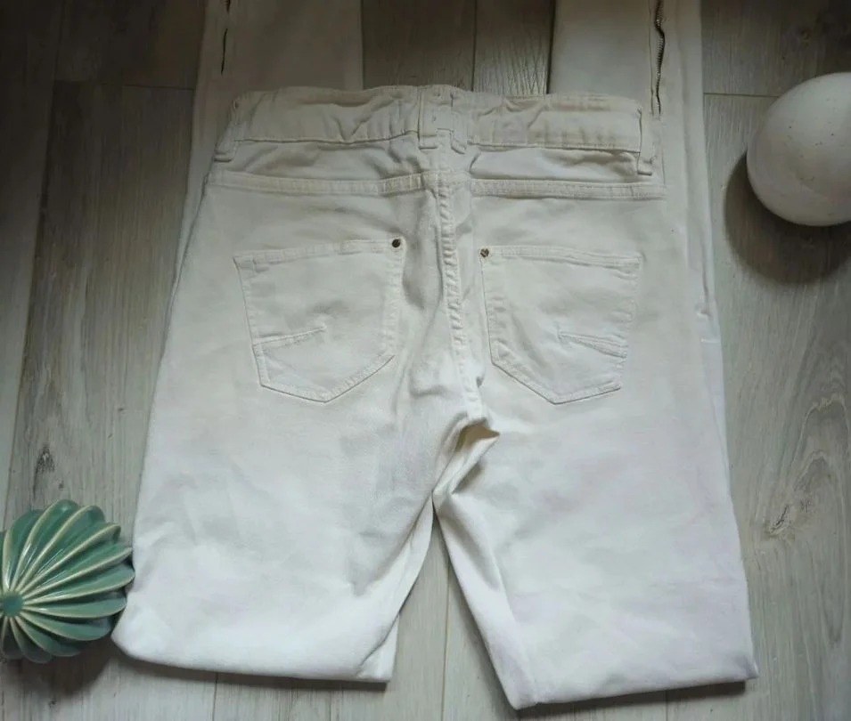 белые джинсы zara 36 - миниатюра 2
