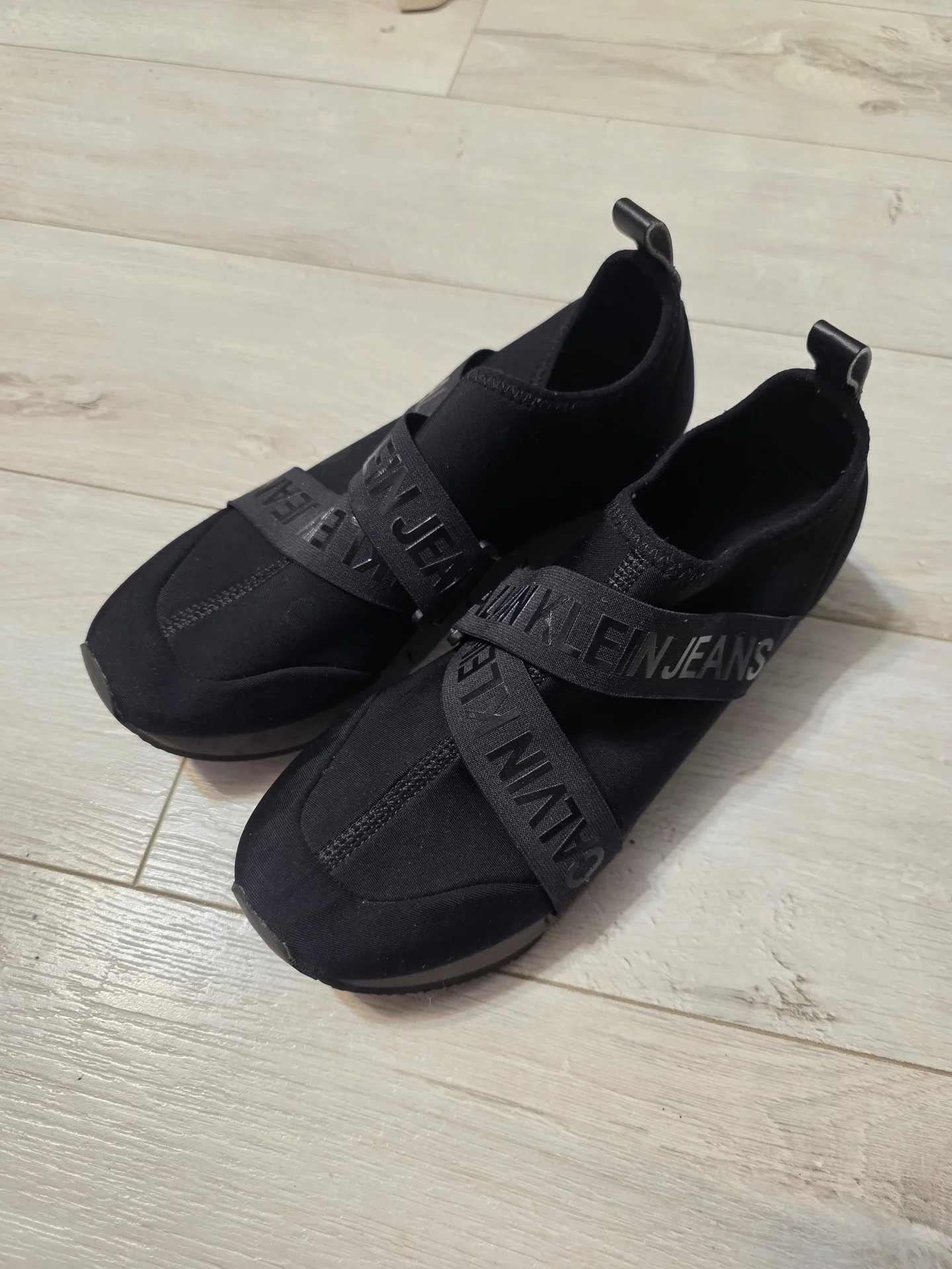 кроссовки женские ck 38-39 - миниатюра 4