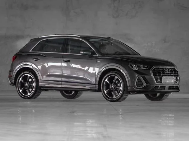 Audi Q3 2023 35 TFSI - миниатюра 3