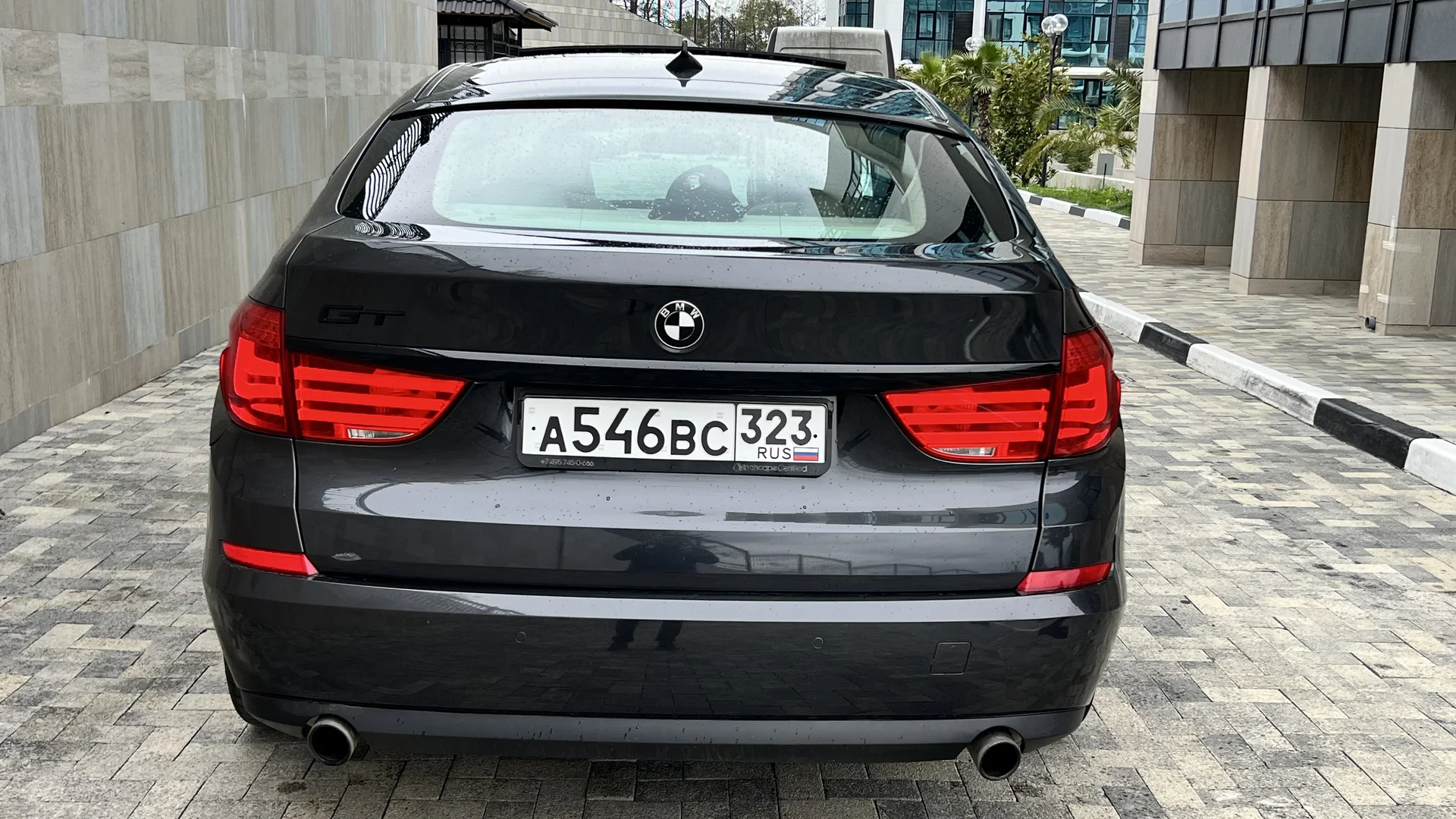 BMW 5GT - миниатюра 5