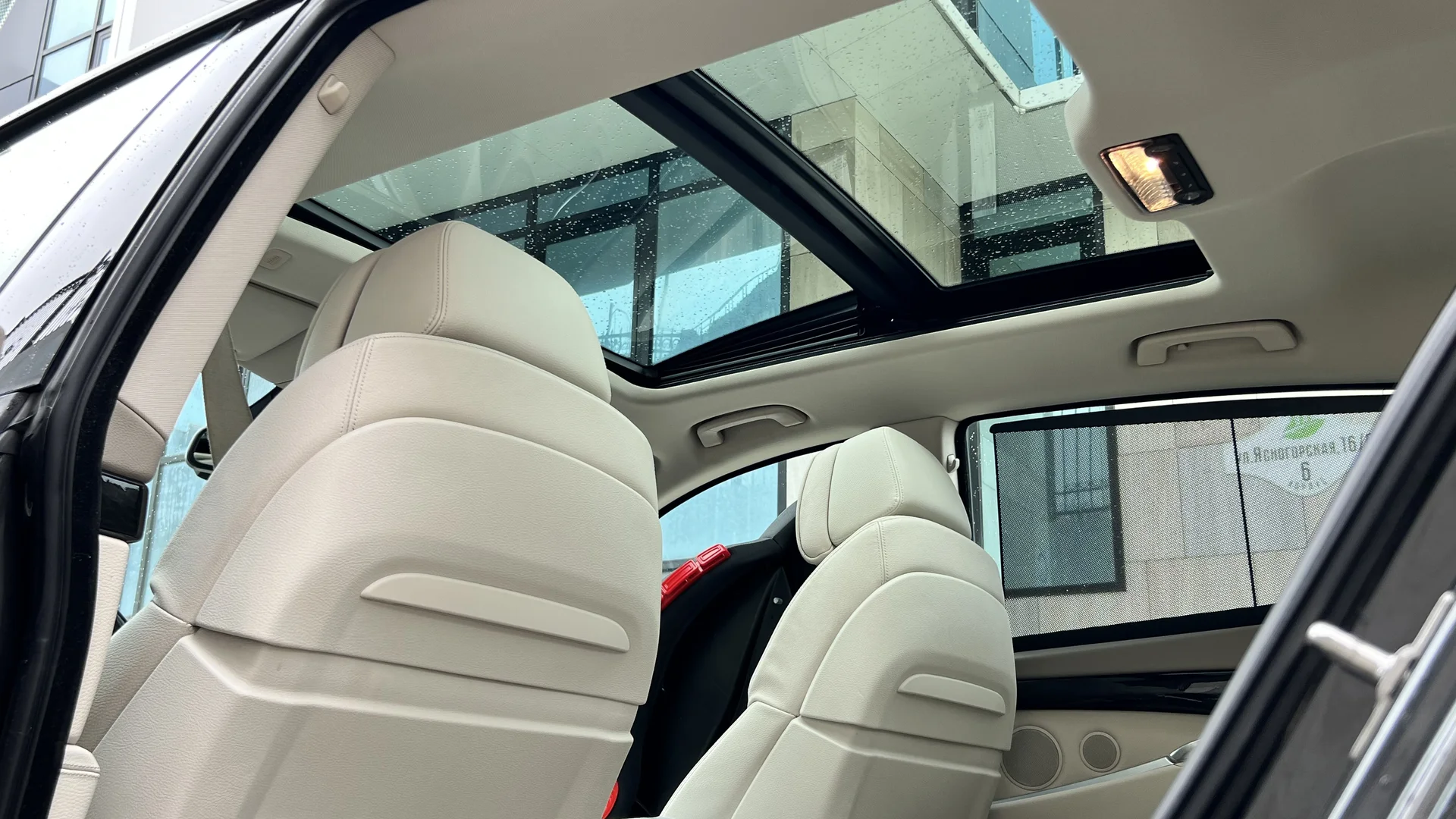 BMW 5GT - миниатюра 6