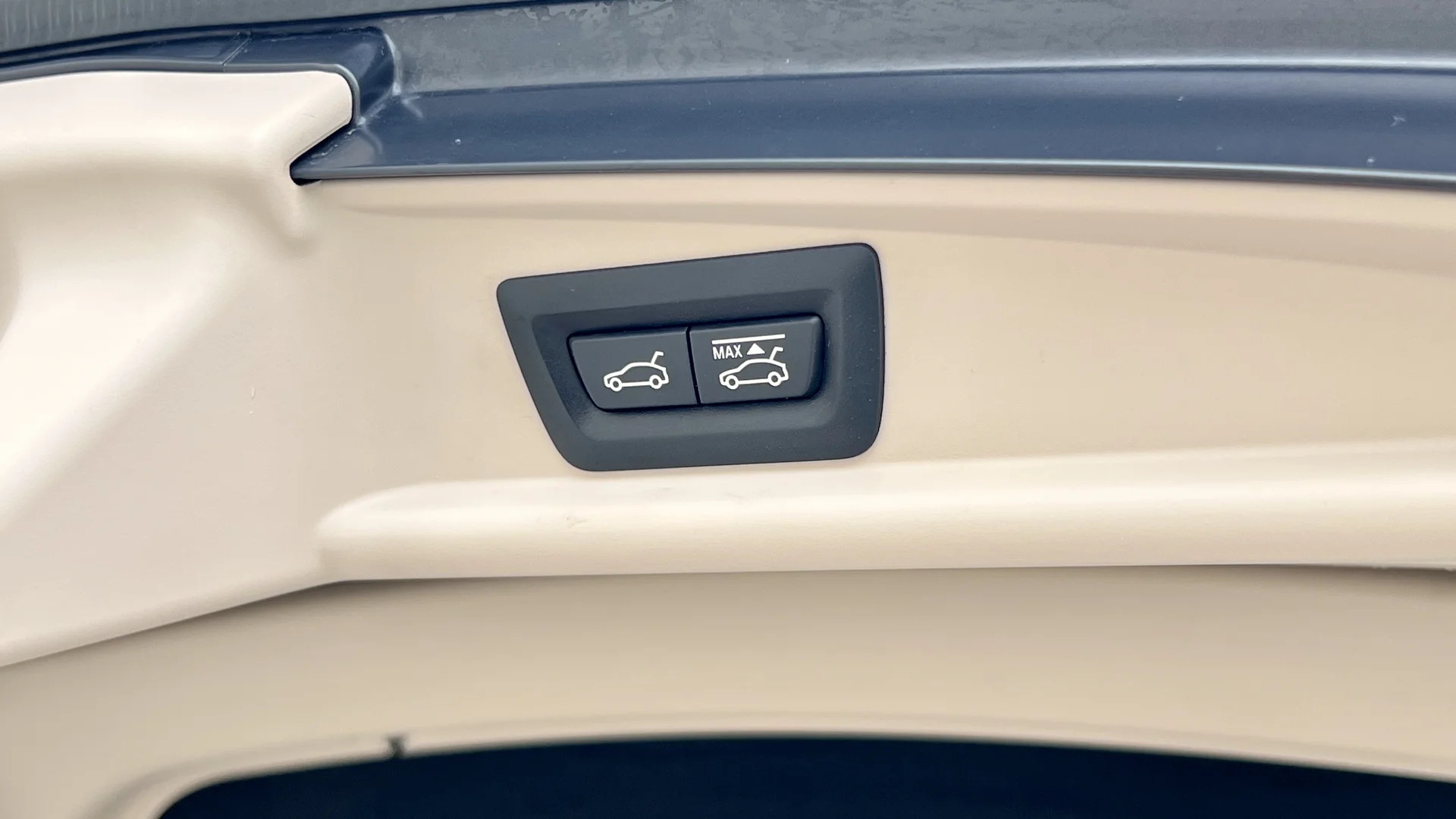 BMW 5GT - миниатюра 9