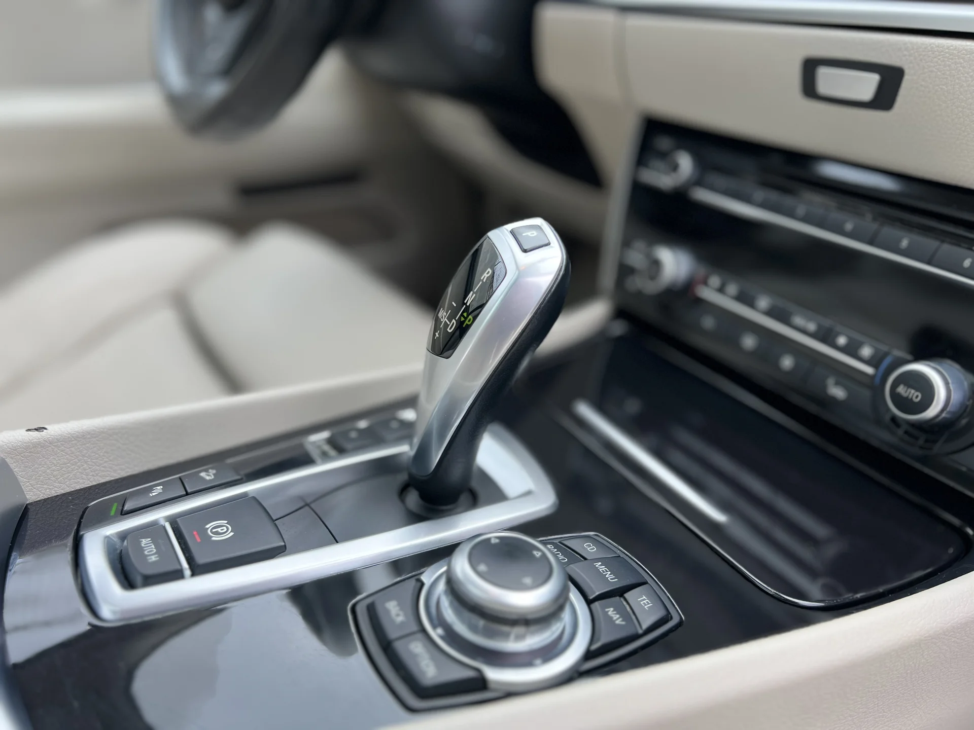 BMW 5GT - миниатюра 17