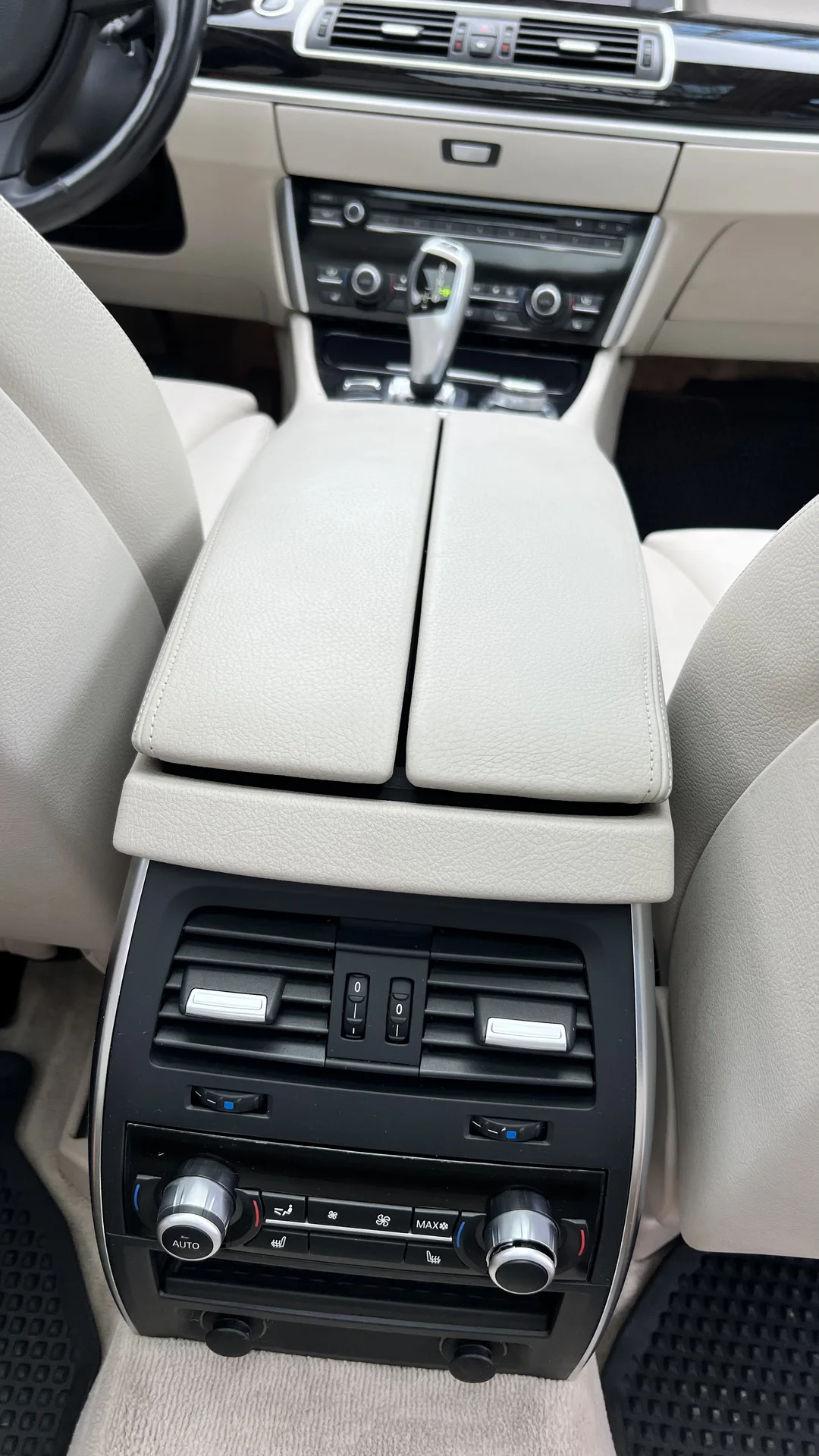 BMW 5GT - миниатюра 25
