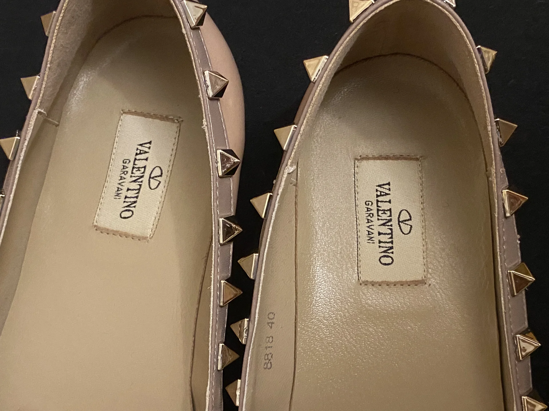 Балетки Valentino Garavani Rockstud бежевые - миниатюра 2