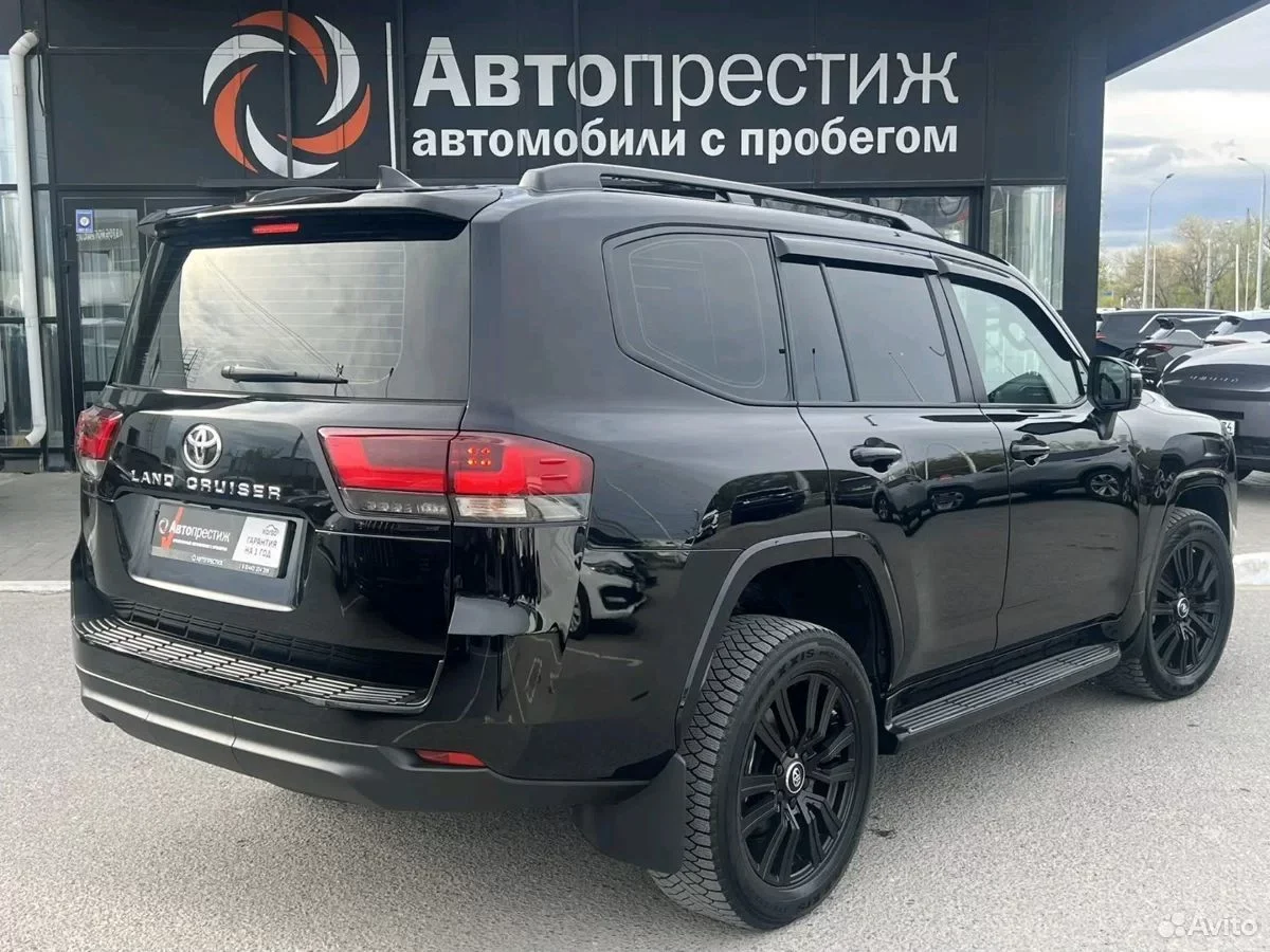 Toyota Land Cruiser 300 Series, 2023 - миниатюра 3