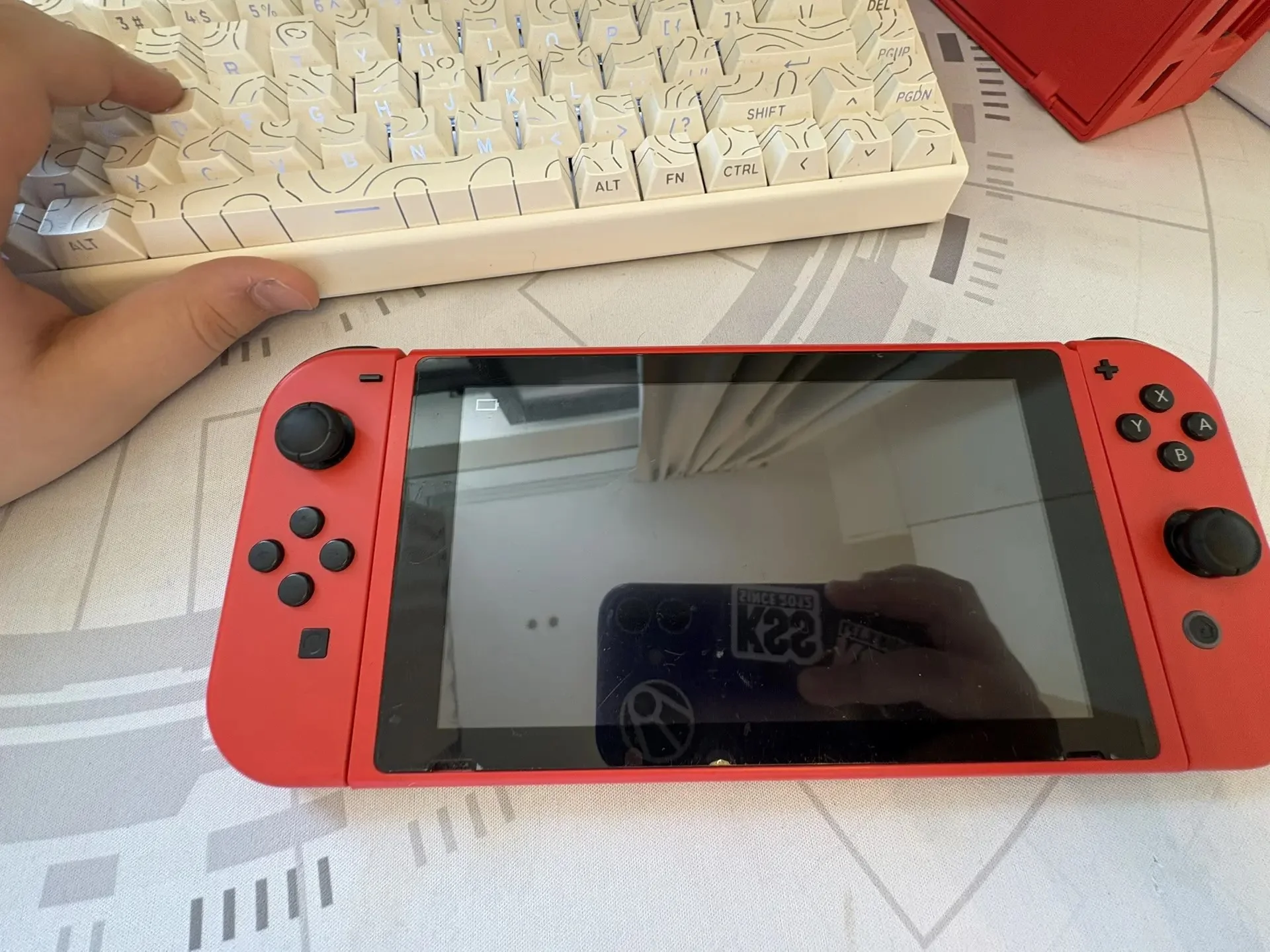 Nintendo switch 2021 X mario - миниатюра 2