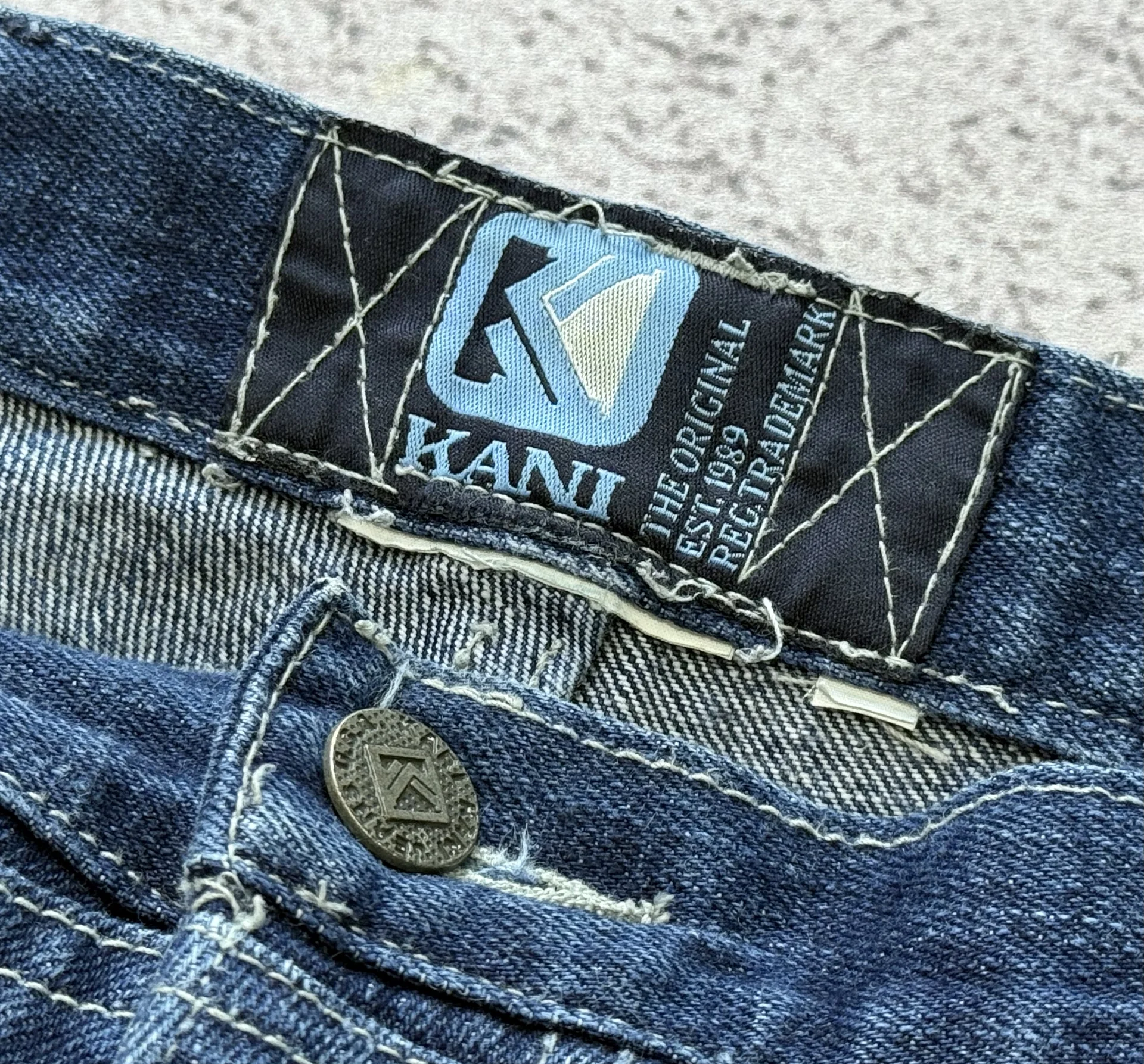 Джинсовые шорты Karl Kani Vintage Denim Rap Shorts - миниатюра 6