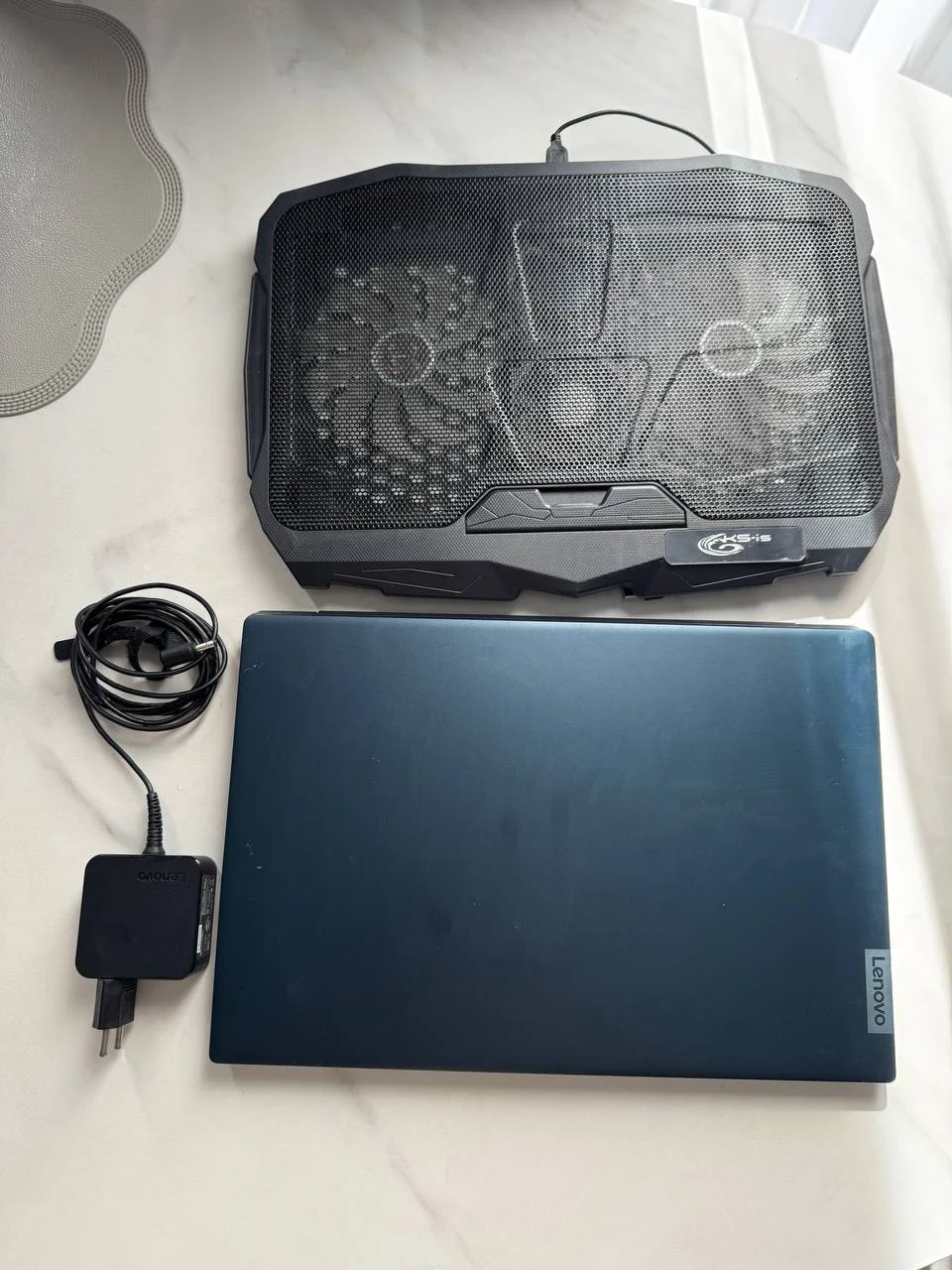 Ноутбук Lenovo IdeaPad S340 (i3, 8GB, SSD) - миниатюра 4