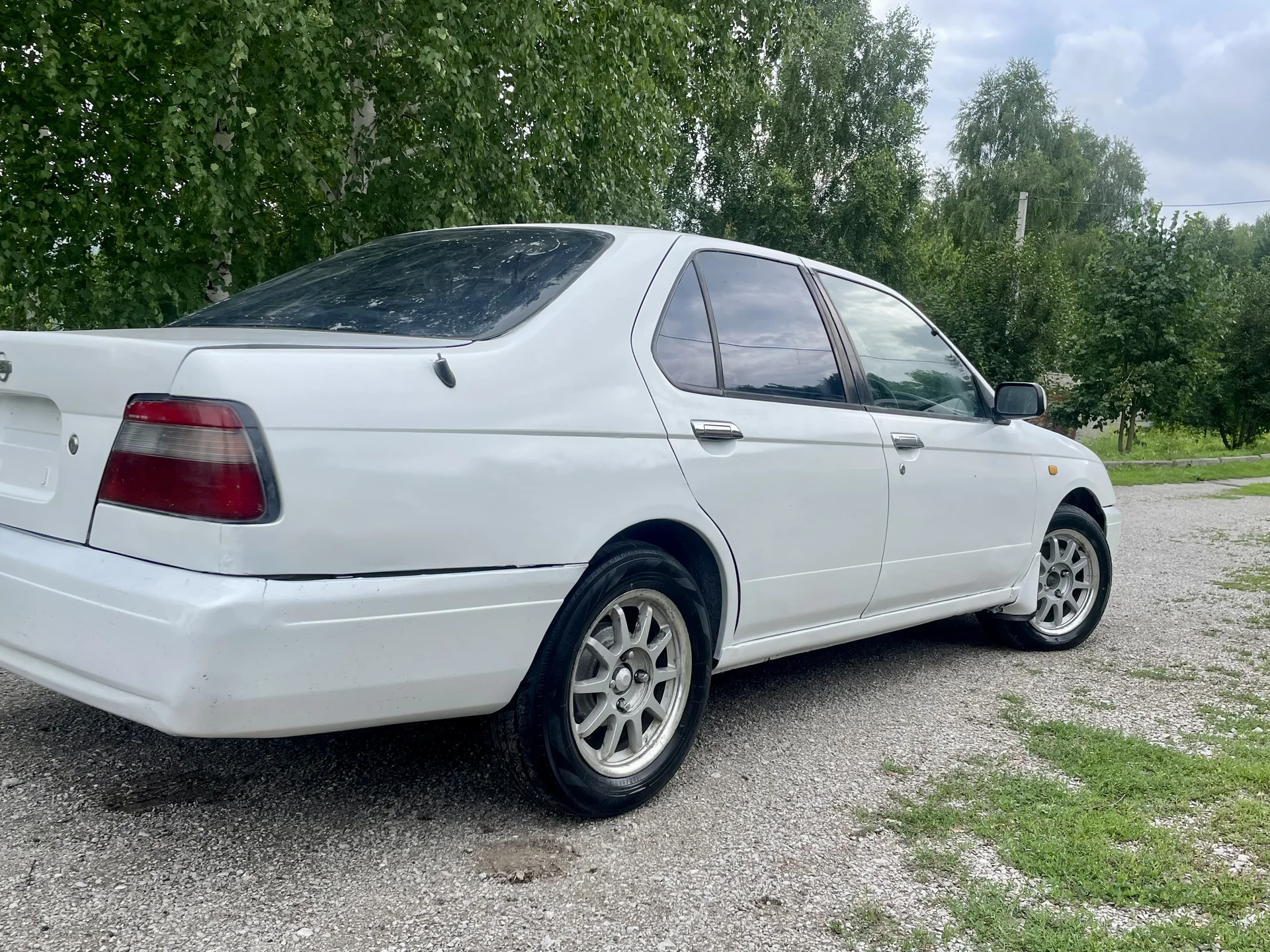 Nissan Bluebird - миниатюра 4
