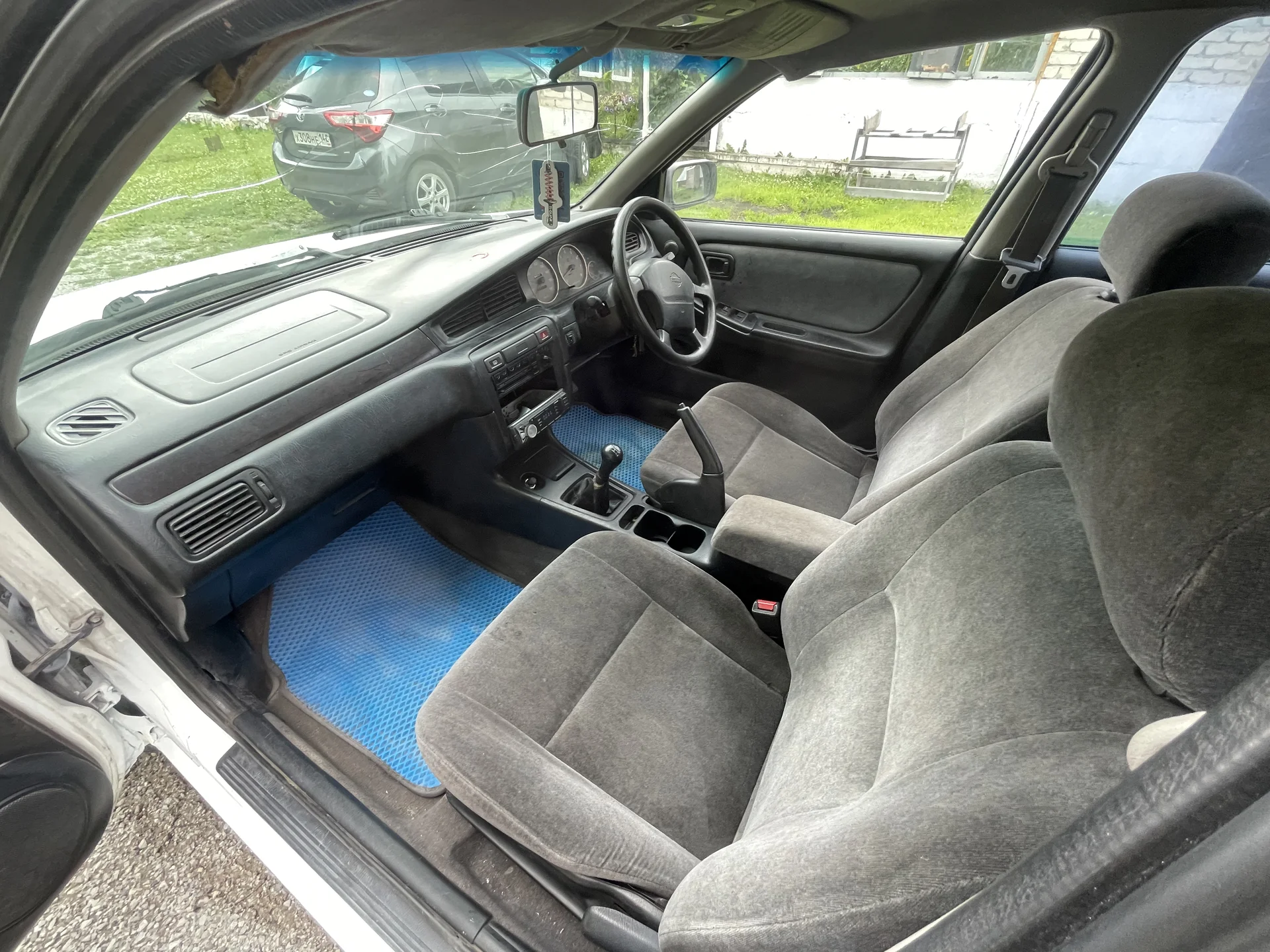 Nissan Bluebird - миниатюра 7