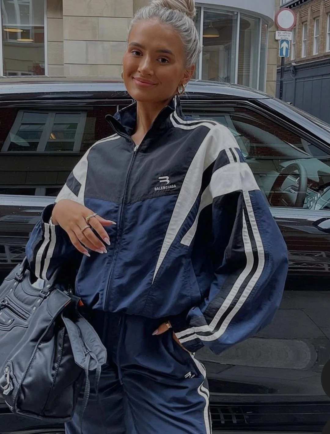 Костюм Balenciaga - изображение 1