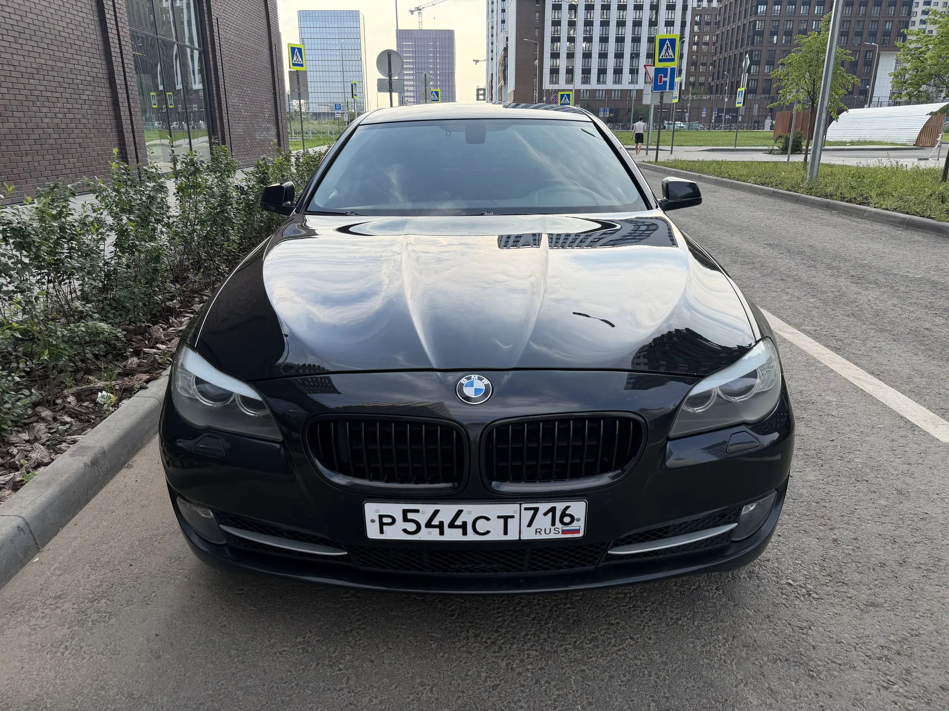 BMW 528i 2.0 AT 2013 год полный привод - миниатюра 9