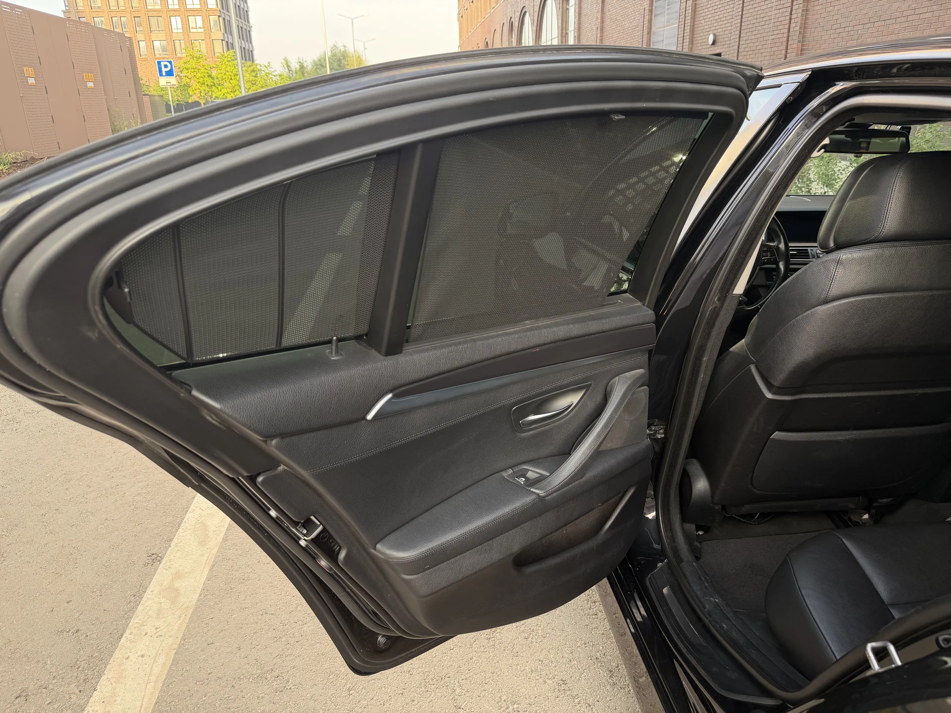 BMW 528i 2.0 AT 2013 год полный привод - миниатюра 14