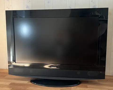 40” Телевизор Thomson (40M71NH20)