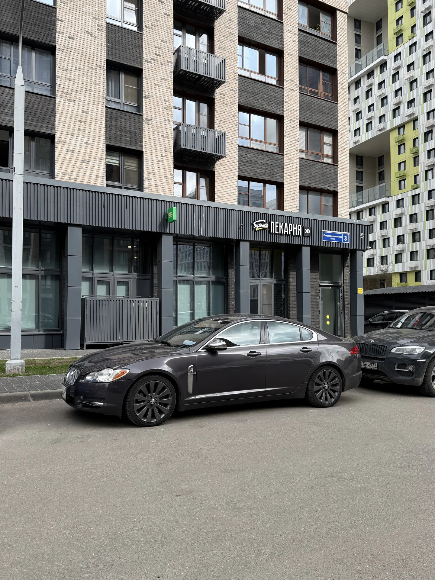 jaguar xf 2009 - миниатюра 12
