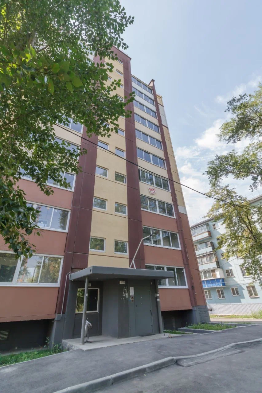 Сулимова 51б посуточно - миниатюра 16
