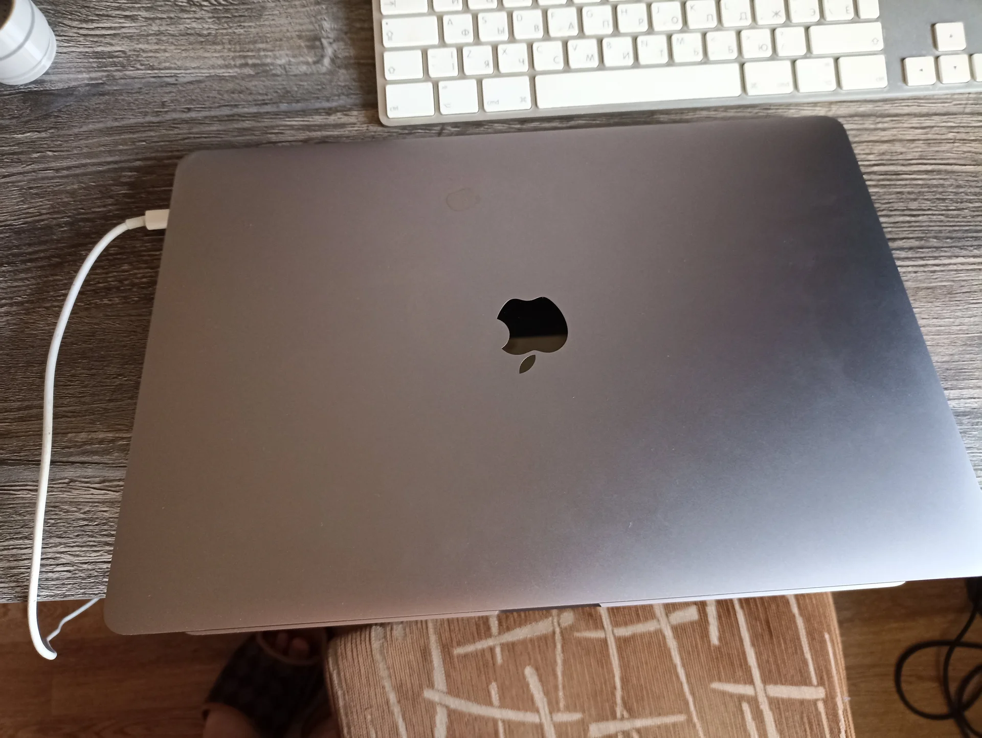 Macbook pro 15 2017 i7 16gb - миниатюра 2