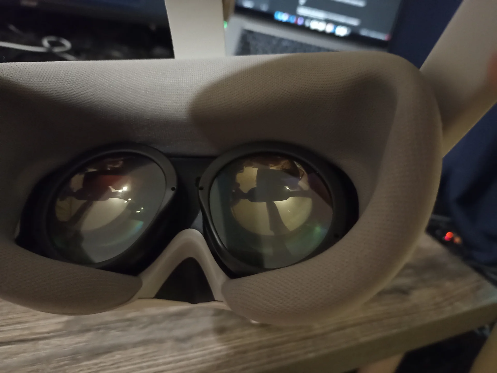 VR шлем pico4 256Gb - миниатюра 3