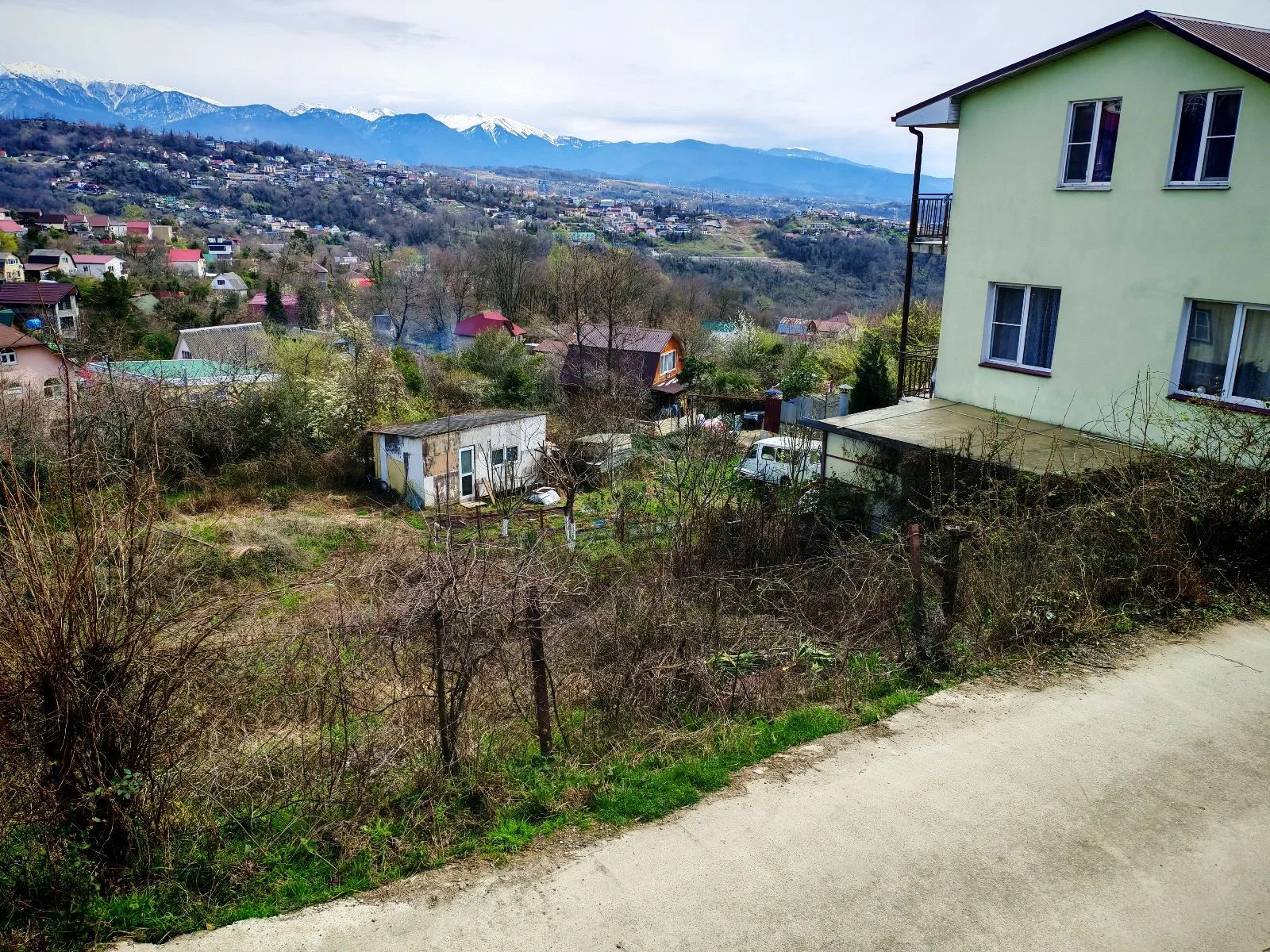 Шикарный видовой участок с разрешением на строительство. - миниатюра 6