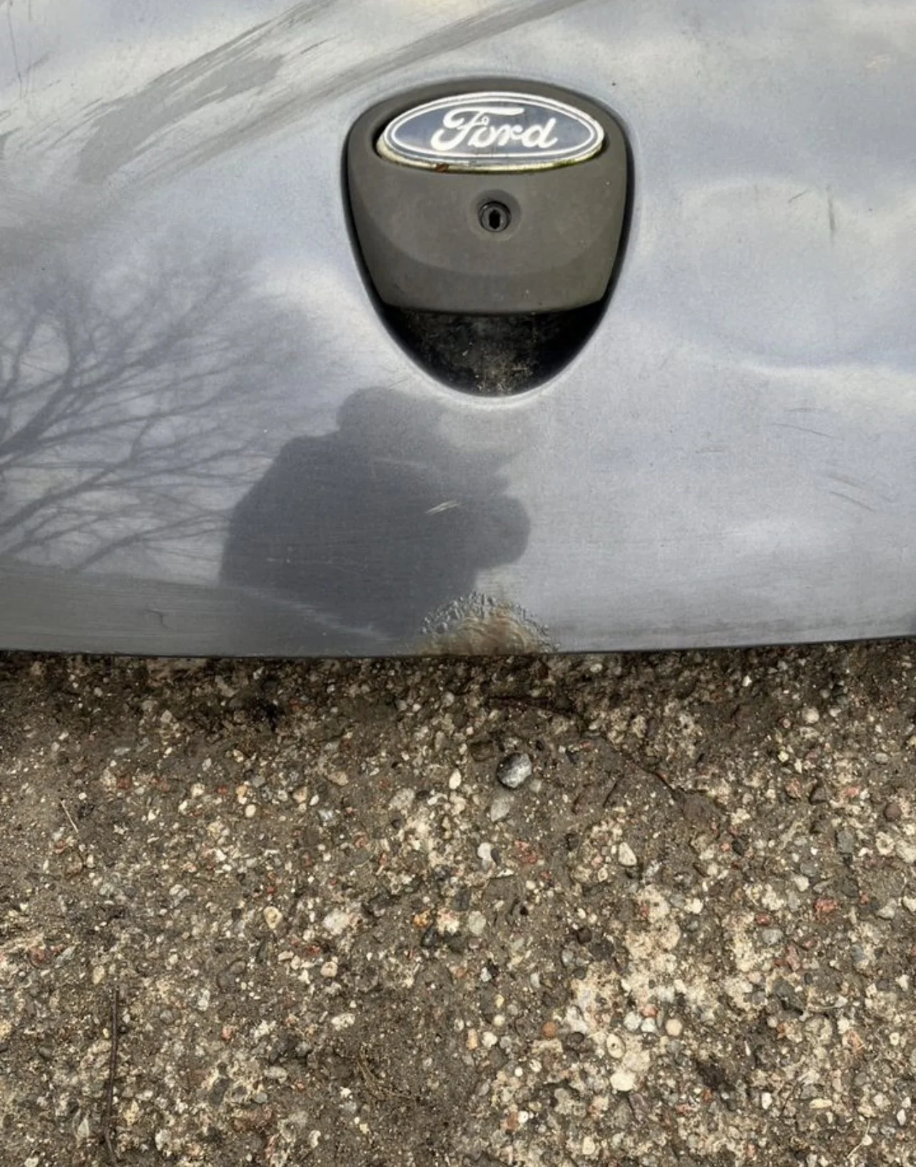 Крышка багажника Ford ka 1 - миниатюра 2