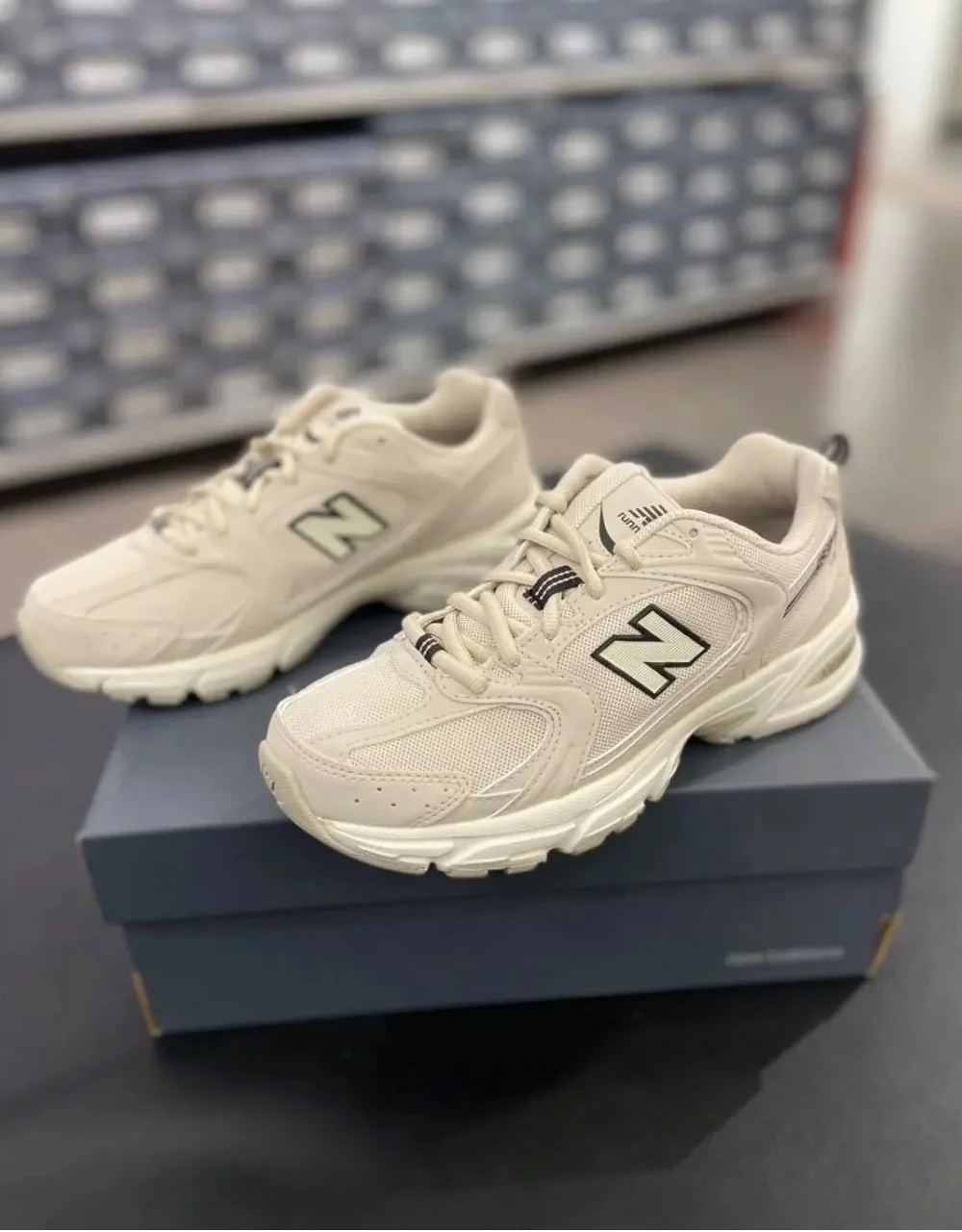 Кроссовки New Balance 530 Ivory оригинал Poizon - миниатюра 2