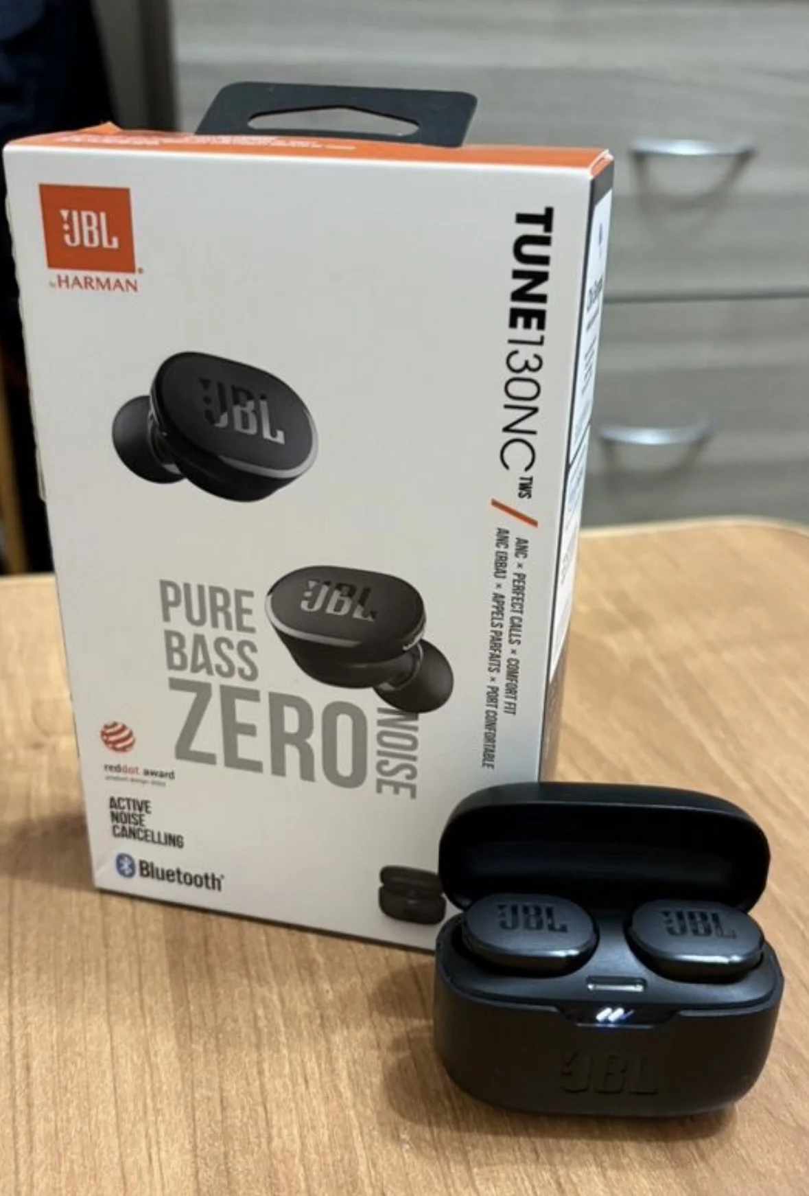 JBL Tune 130NC TWS б/у, с дефектом - изображение 1