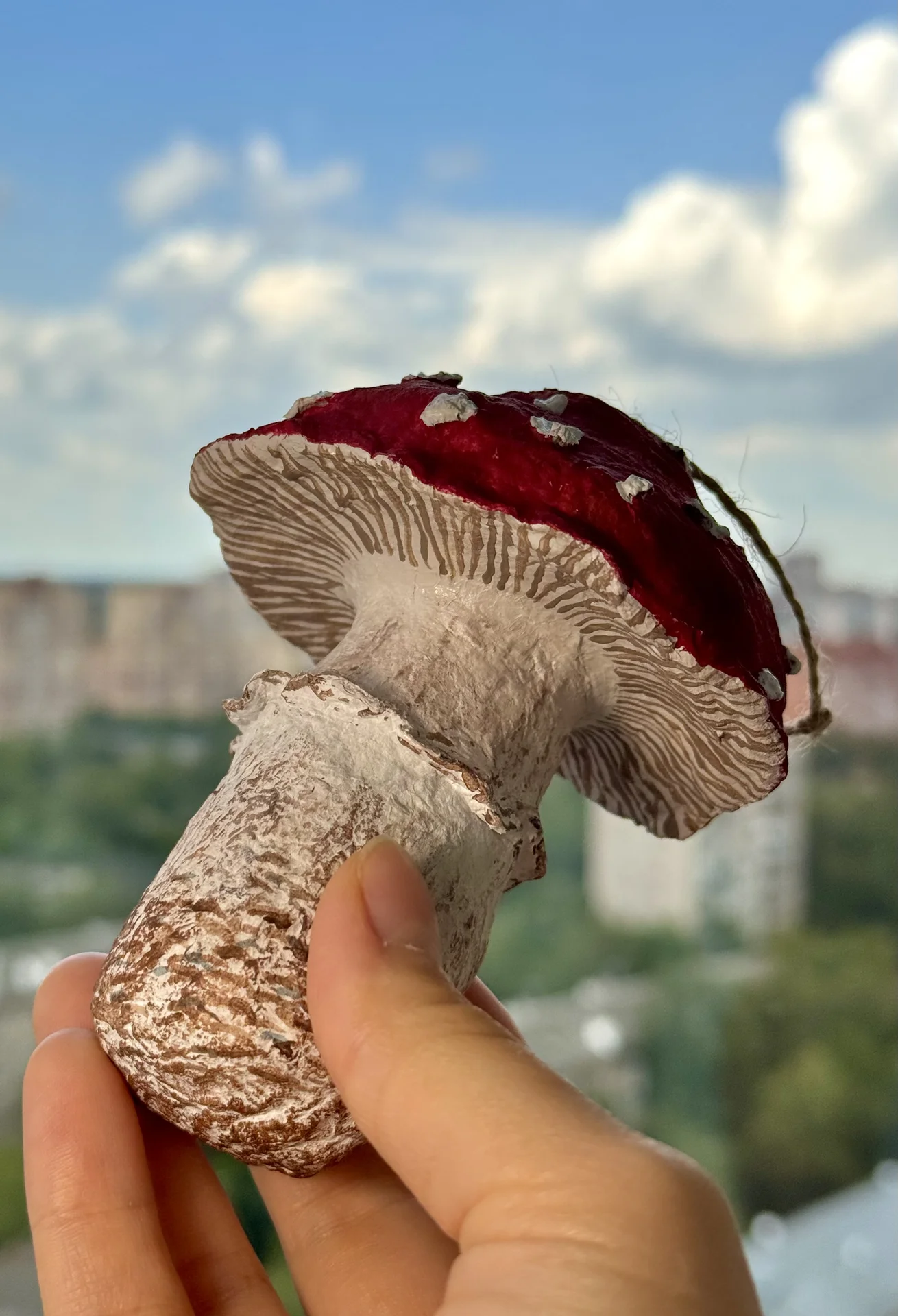 Елочные игрушки мухоморы из папье-маше - миниатюра 5