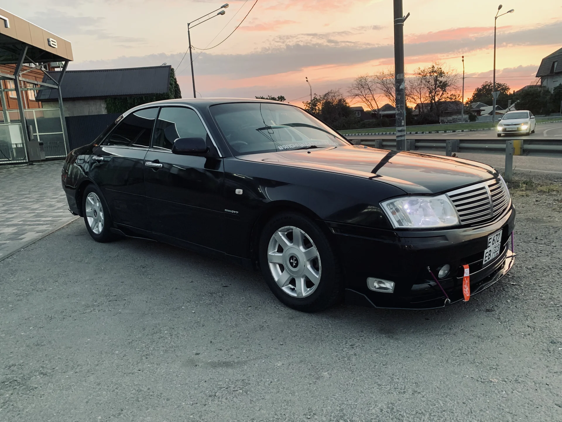 Nissan Cedric - миниатюра 2