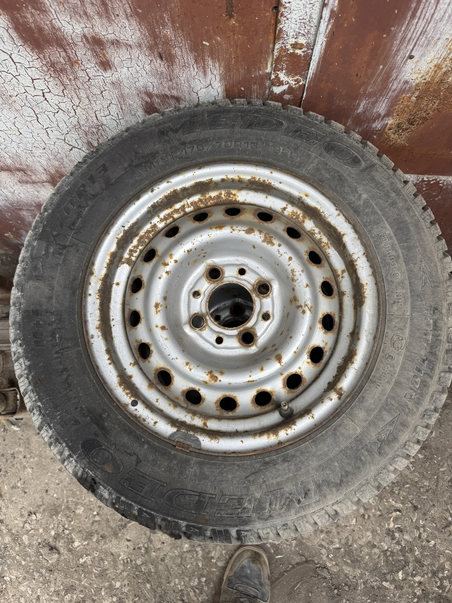 medeo 175/70r13 - изображение 1
