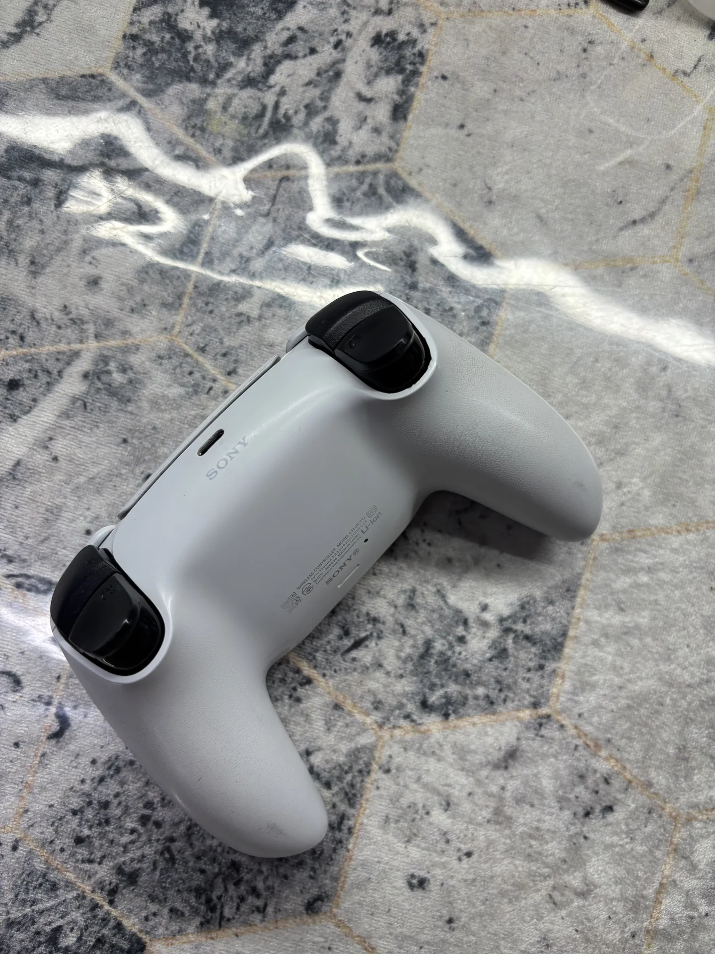 Геймпад Sony Dualsense с механизмом Холла - миниатюра 4