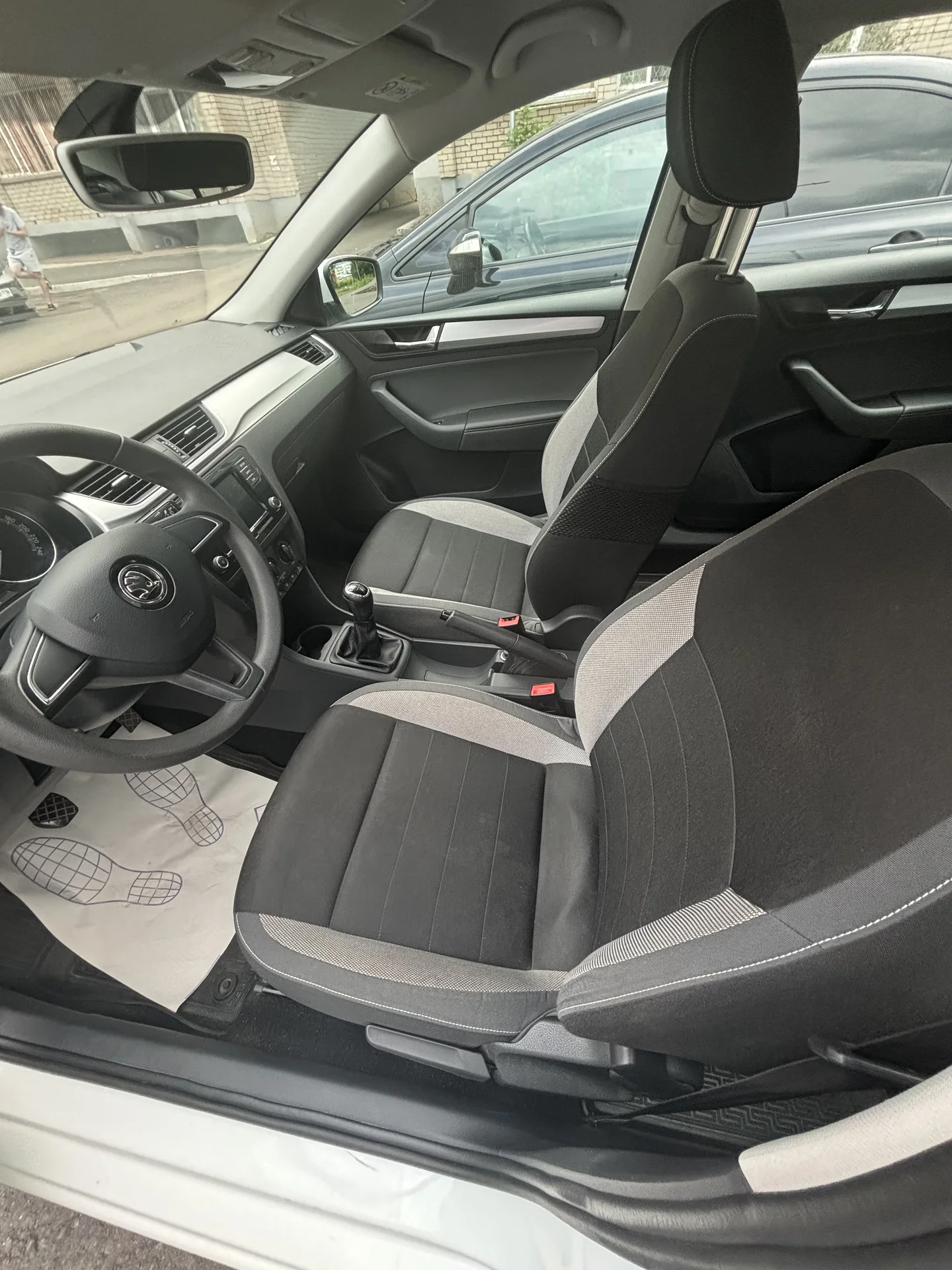 Skoda Rapid - миниатюра 7