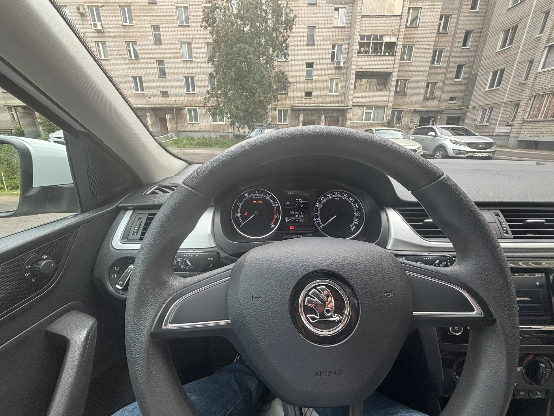 Skoda Rapid - миниатюра 12