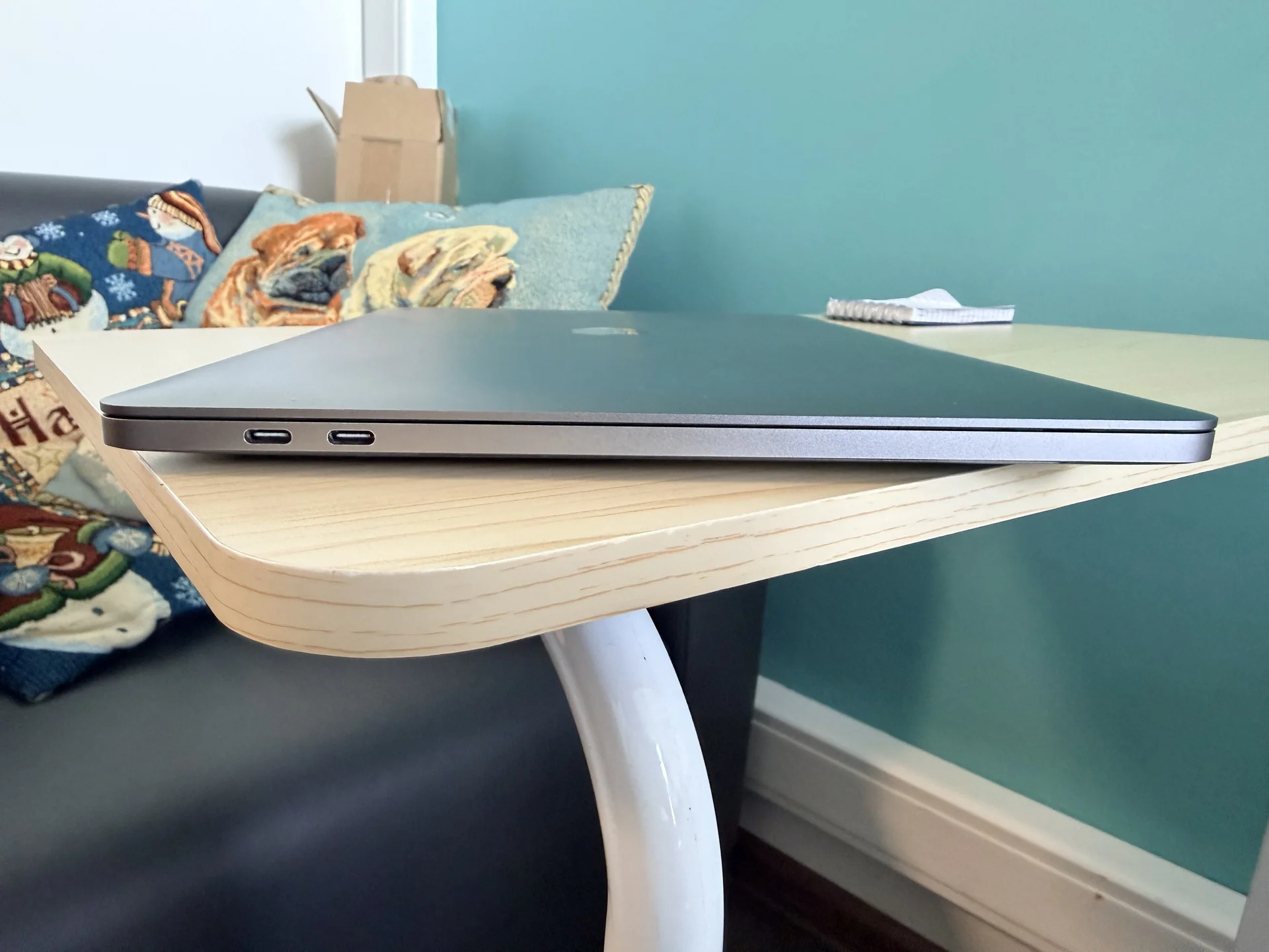 Apple macbook pro 13 2019 - миниатюра 4