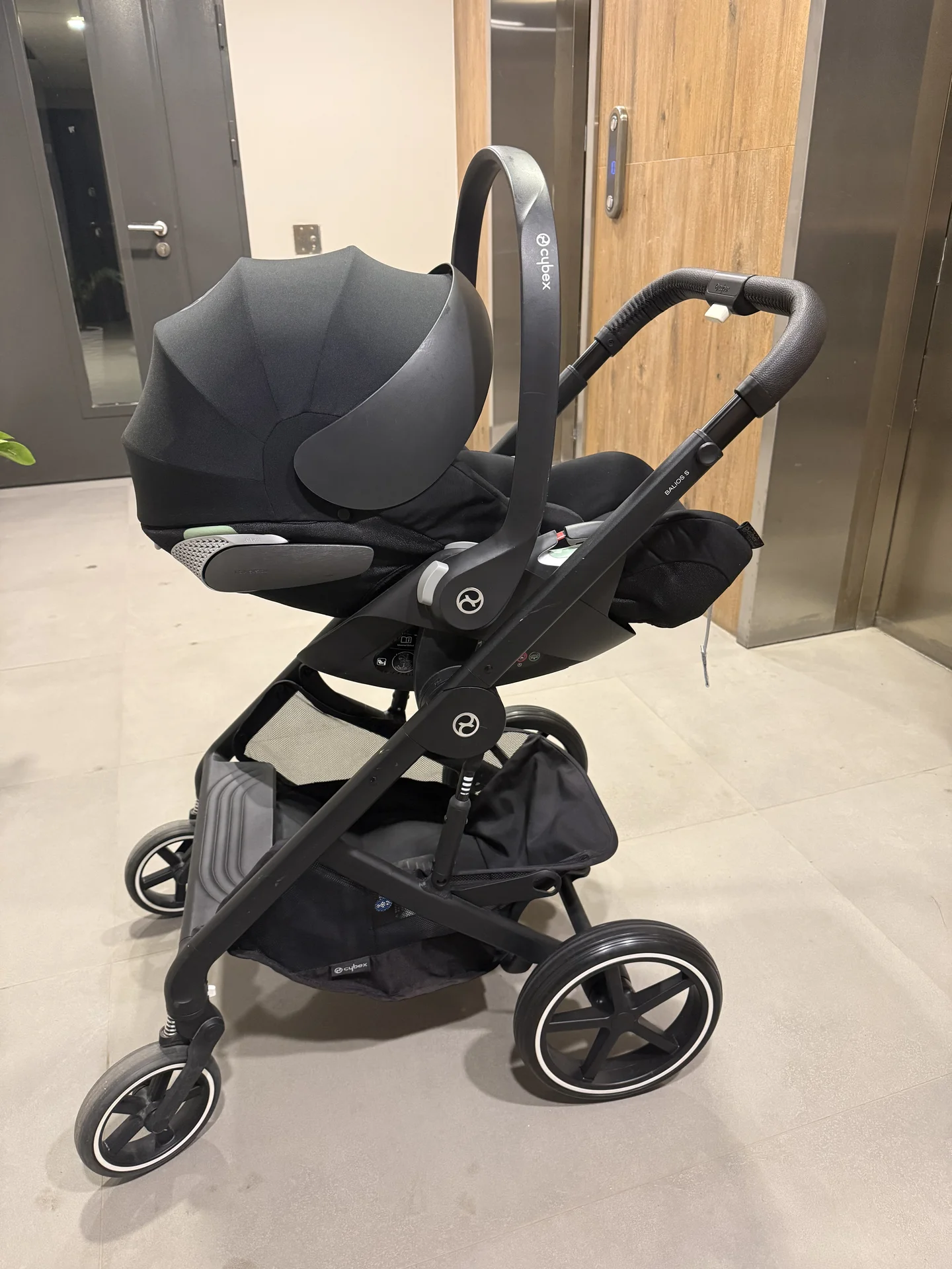 Коляска Cybex 2в1 balios s lux и автолюлька - миниатюра 16